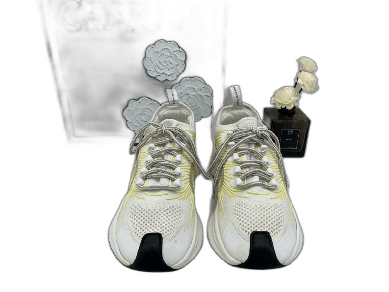 Gucci Gucci White Sports Sneakers Size 40.5 Size US 10.5 / EU 43-44 - 1 Thumbnail