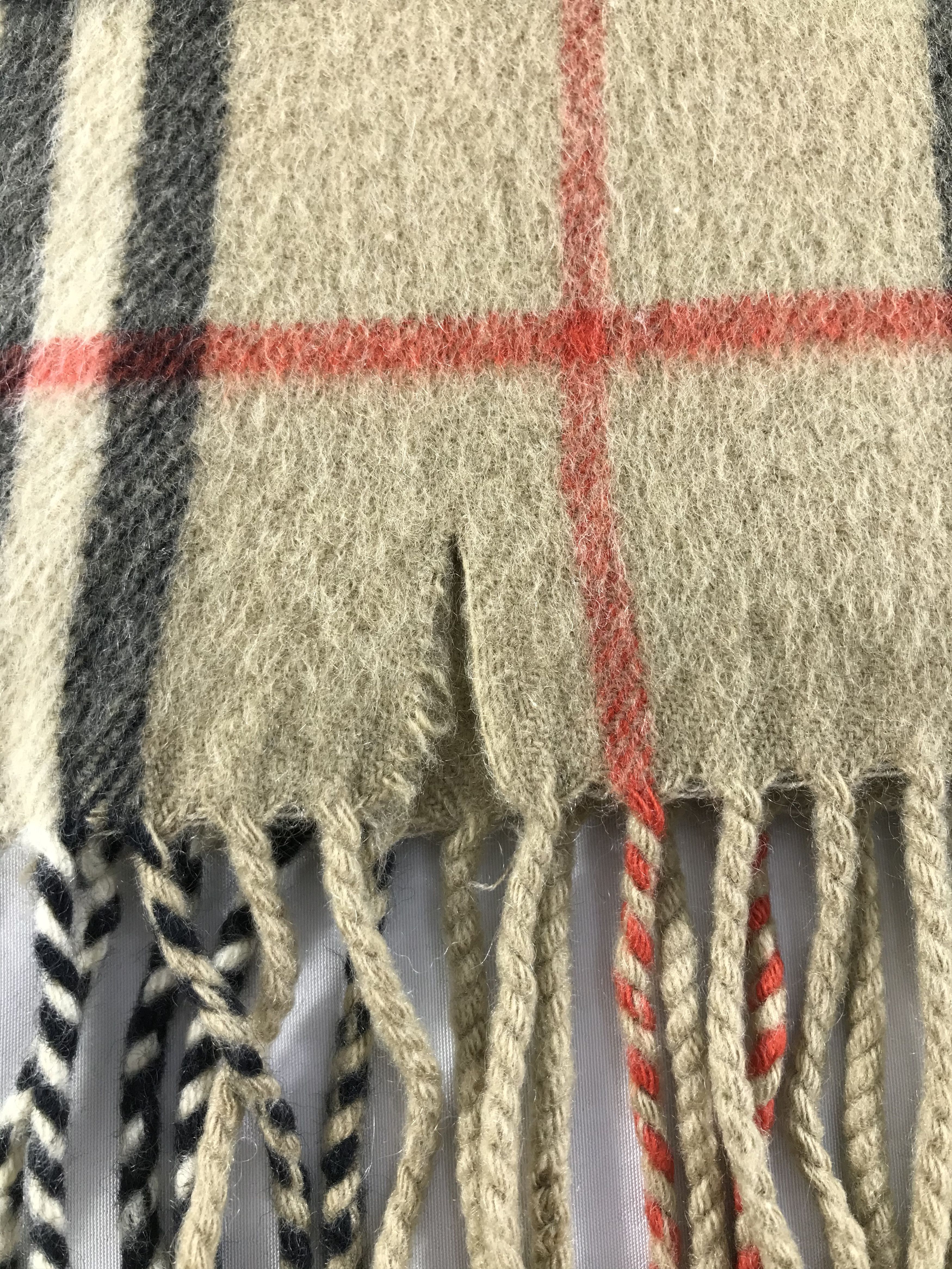 Burberry Vintage Burberry Scarf/Muffler/Neckwear MF1370 Size ONE SIZE - 5 Thumbnail