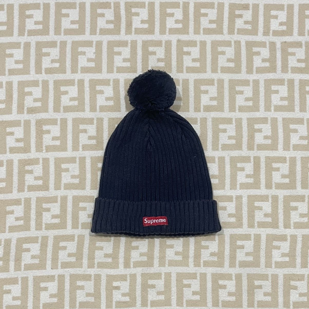 Supreme Supreme Small Box Logo Beanie Size ONE SIZE - 1 Thumbnail