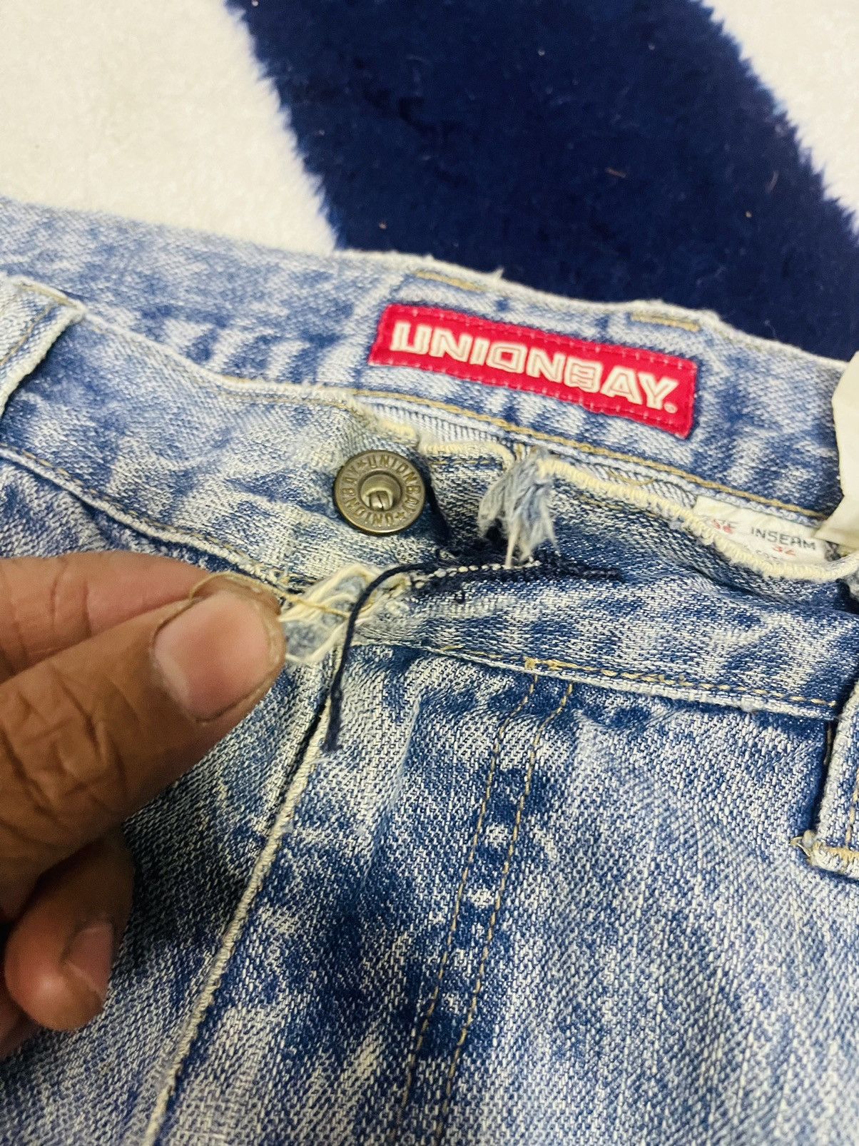 Jean Union Bay Distressed Jeans (16) Size US 35 - 9 Thumbnail