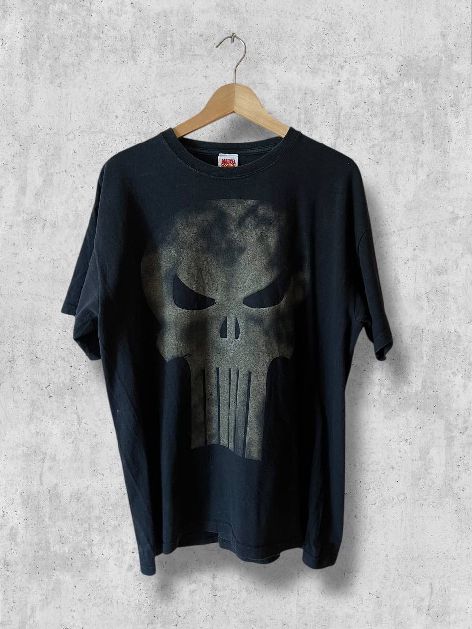 Marvel Comics Marvel 2010 PUNISHER skull tee t shirt vintage heavy cotton Size US L / EU 52-54 / 3 - 1 Thumbnail