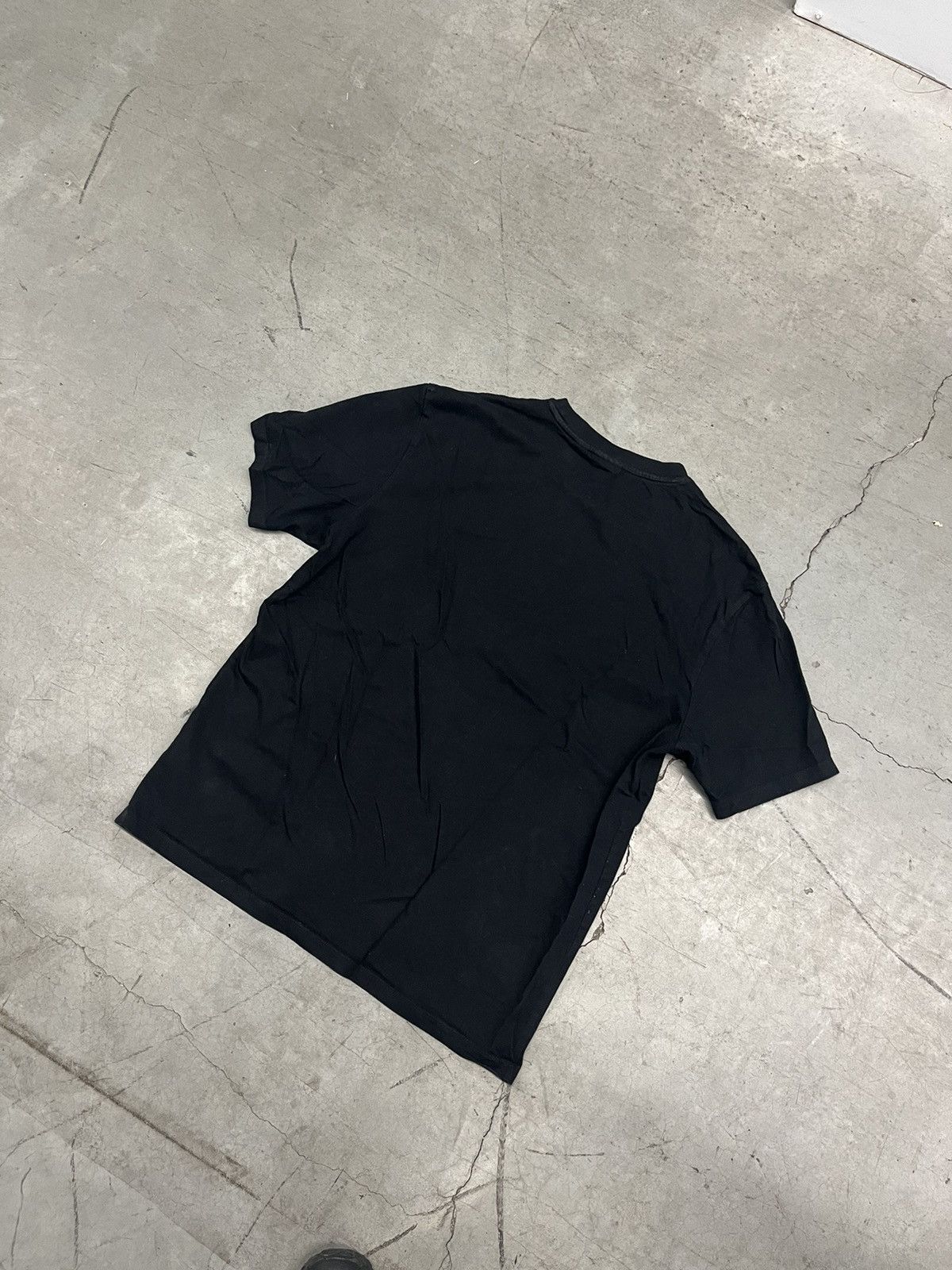 Guess × Pleasures Guess X Pleasures Tshirt Size US M / EU 48-50 / 2 - 4 Thumbnail