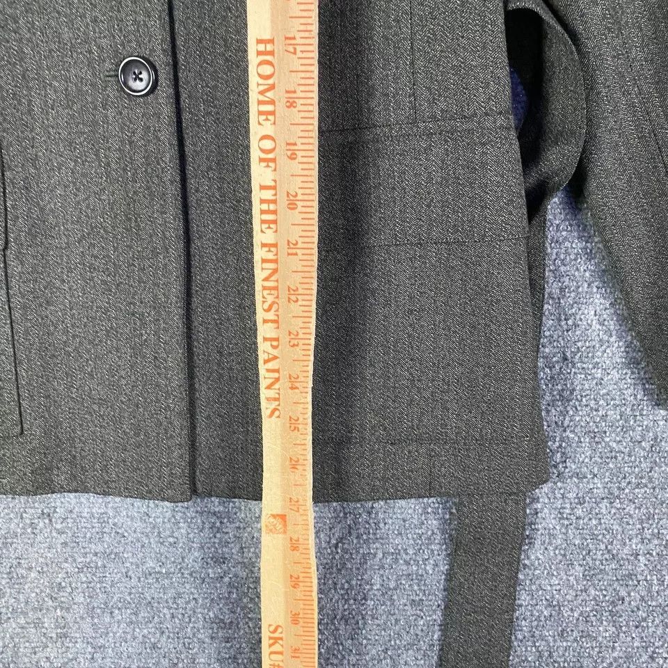 Banana Republic Banana Republic Blazer Women's Size 4 Gray 100% Wool Adults Size S / US 4 / IT 40 - 5 Thumbnail