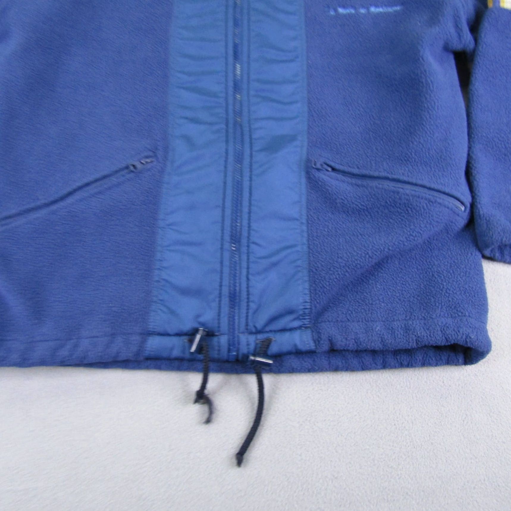 Vintage VINTAGE Montagnes Jacket Mens L Blue Fleece Coat Zip Up Outdoor Hiking Skiing Walking Full Zip Pockets Logo 80s? Size US L / EU 52-54 / 3 - 3 Thumbnail