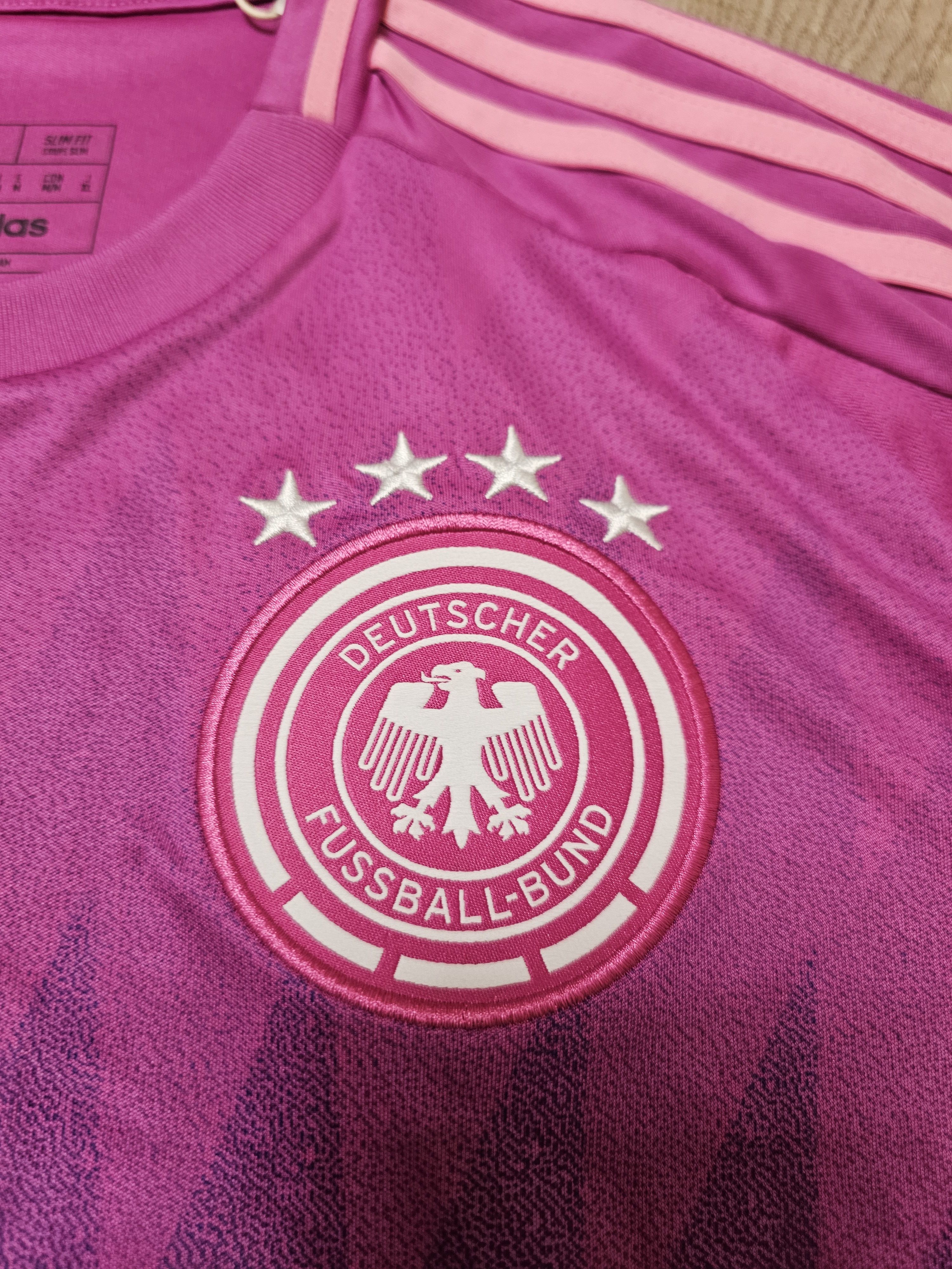 Adidas GERMANY 2024 AWAY EURO KROOS FOOTBALL SHIRT SOCCER JERSEY Size US M / EU 48-50 / 2 - 4 Thumbnail