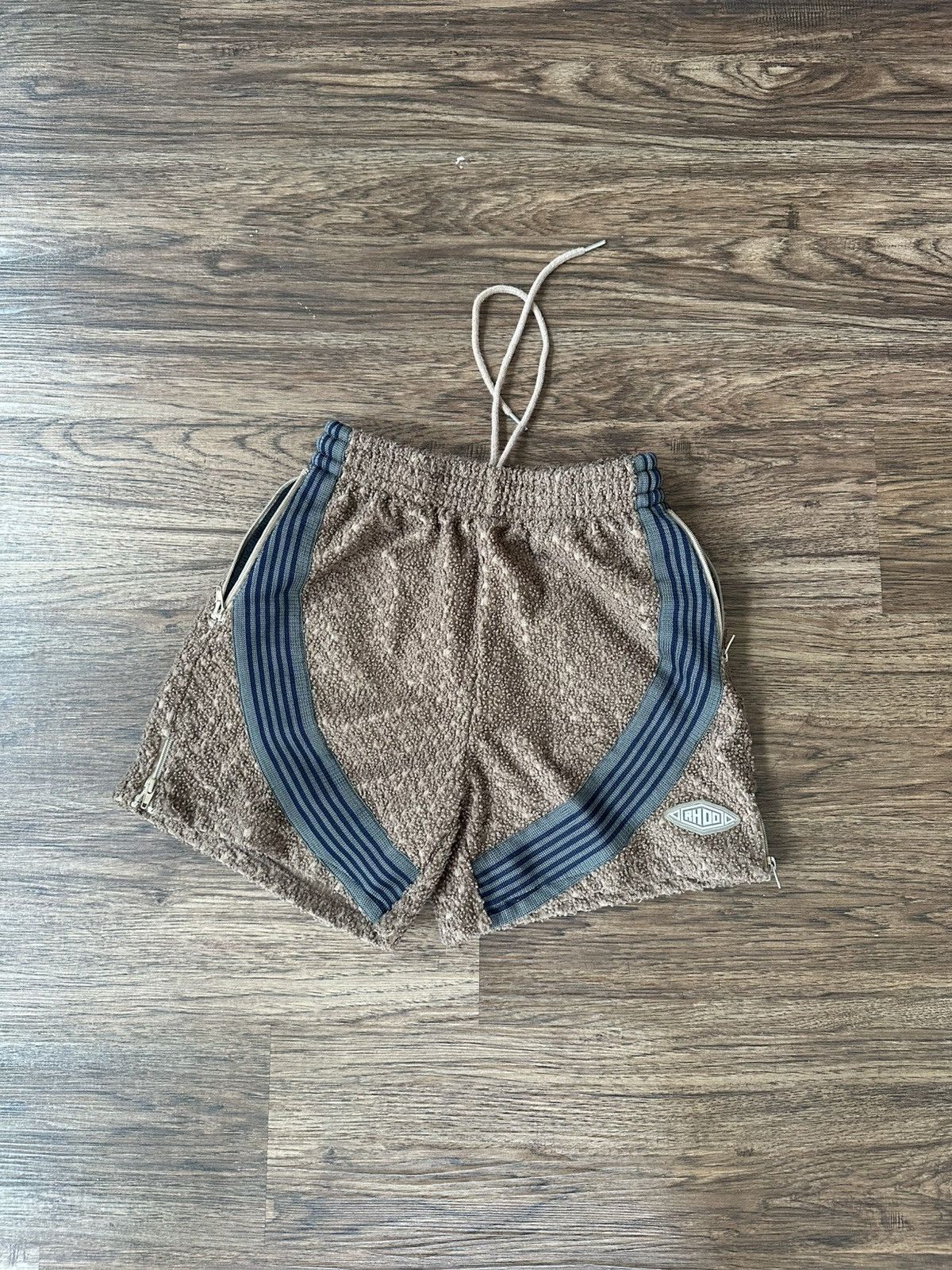 HMDD × The GV Gallery The HMDD x Gv Gallery shorts Size US 32 / EU 48 - 1 Thumbnail