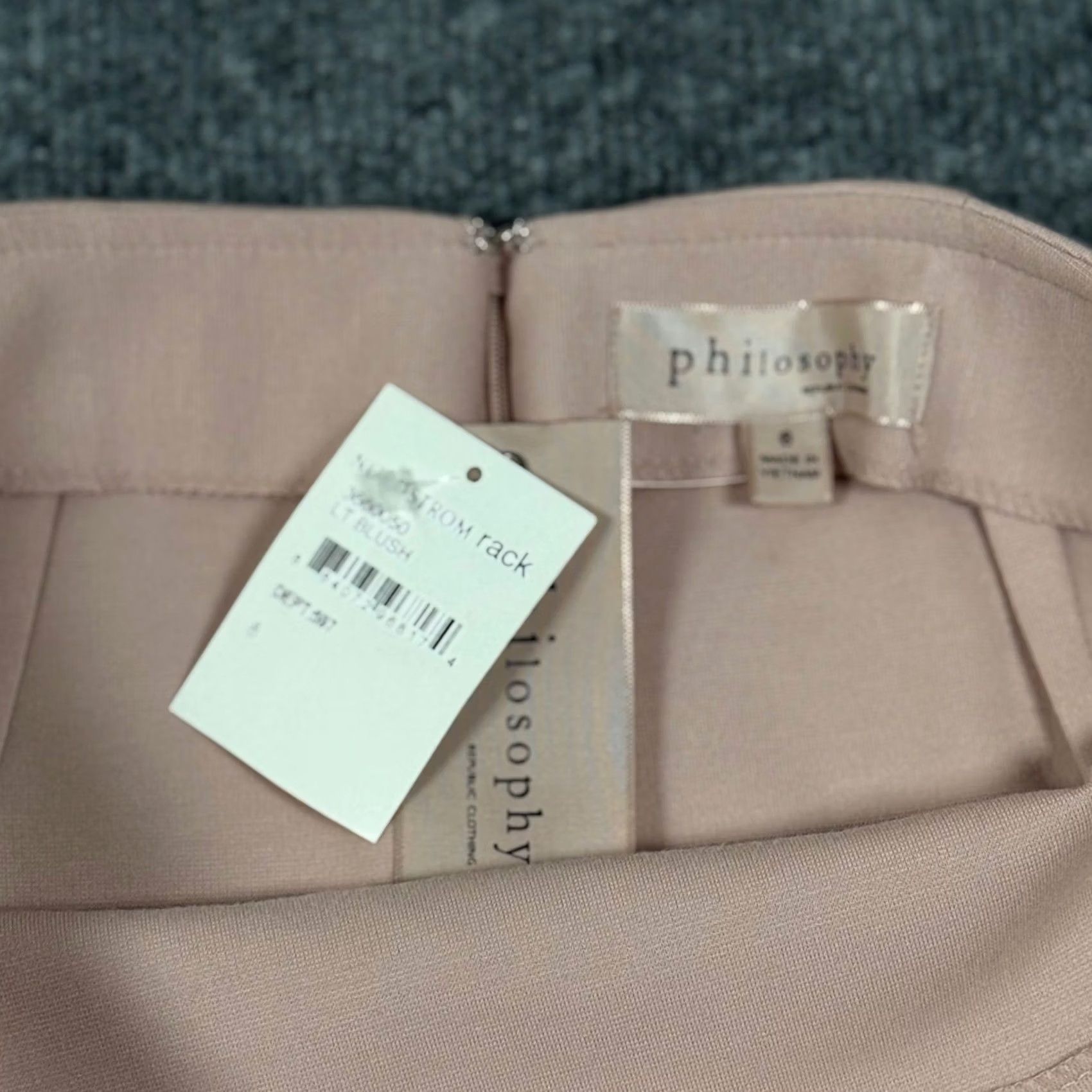Vintage Philosophy Skirt Blush Pencil 8 Women Knee Length Zipper Workwear Office Business Casual Womens Size 30" / US 8 / IT 44 - 3 Thumbnail