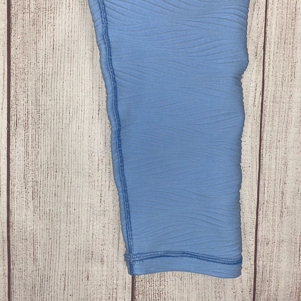 Other Calia by Carrie underwood Capri leggings light blue sz Med w Size 30" / US 8 / IT 44 - 2 Thumbnail