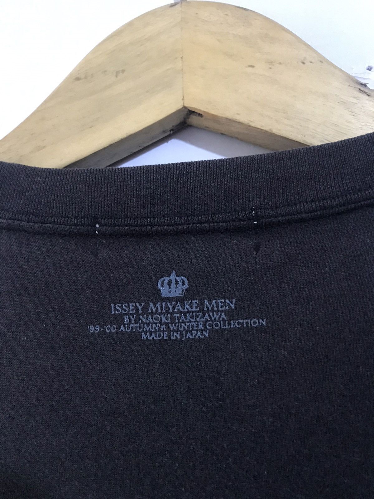 Issey Miyake × Japanese Brand × Vintage Vintage Worn Issey Miyake Tshirt Size US M / EU 48-50 / 2 - 5 Thumbnail