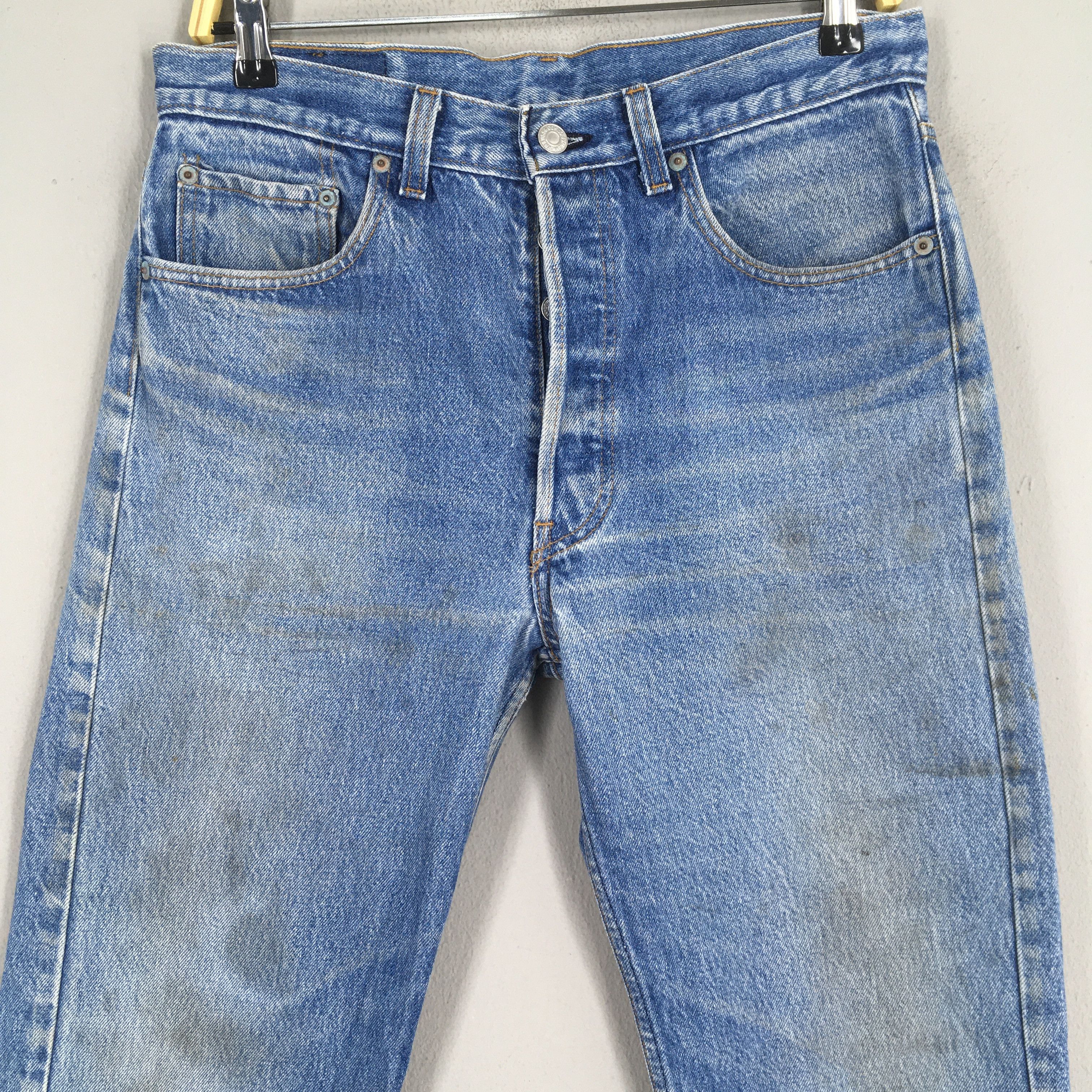 Levi's Size 30x31 Vintage Levi's 501 Faded Blue Jeans S1350 Size US 30 / EU 46 - 2 Thumbnail