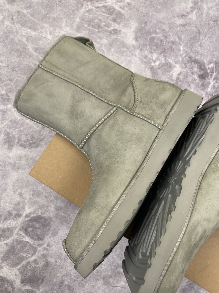Eckhaus Latta Ugg X Eckhaus Latta Square Toe Grey Suede Boots Size: 38 Size US 8 / IT 38 - 7 Thumbnail