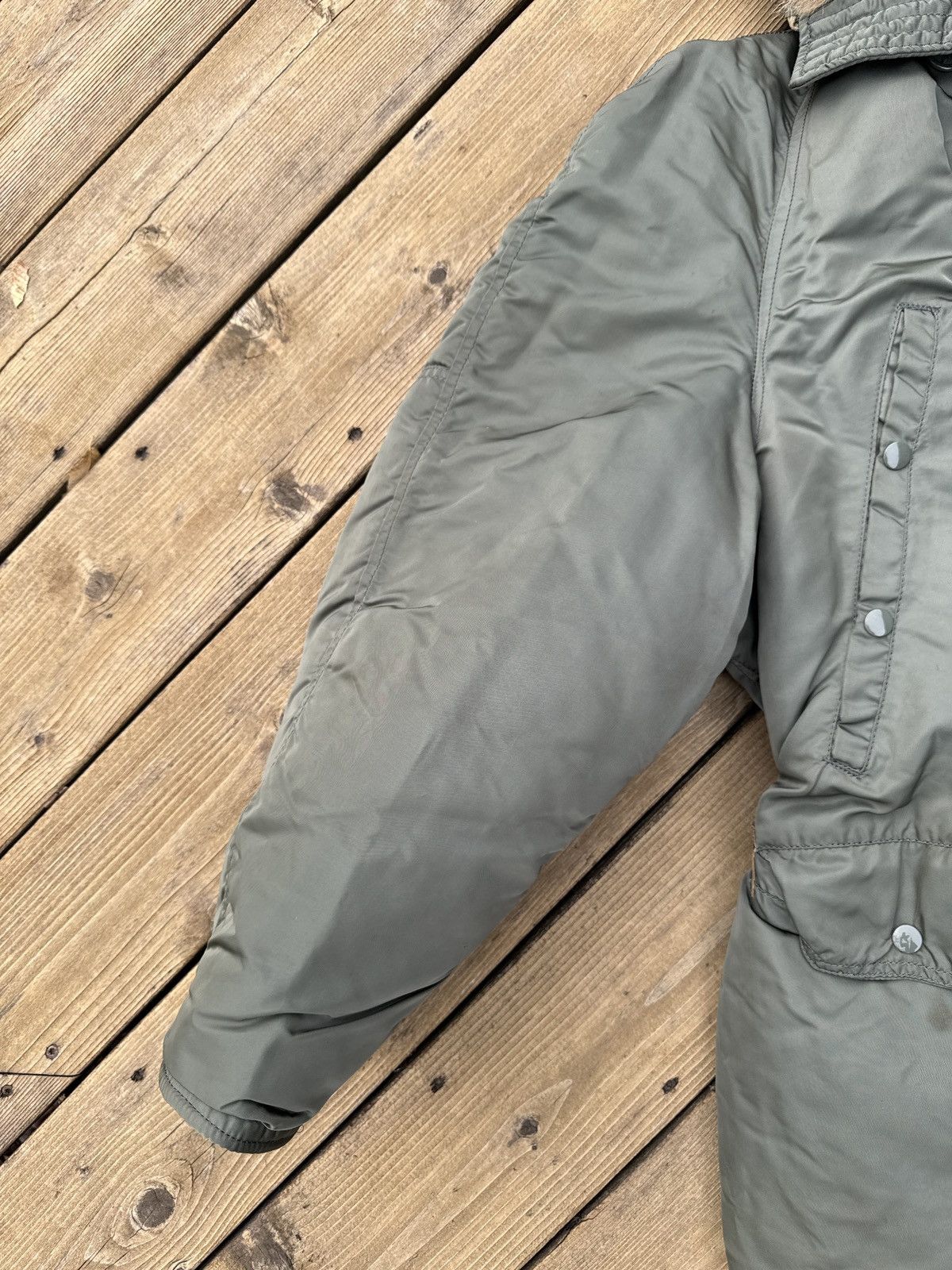 Vintage Vintage 1972 Air Force N-3B Parka Jacket Large Olive Orange Size US L / EU 52-54 / 3 - 7 Thumbnail