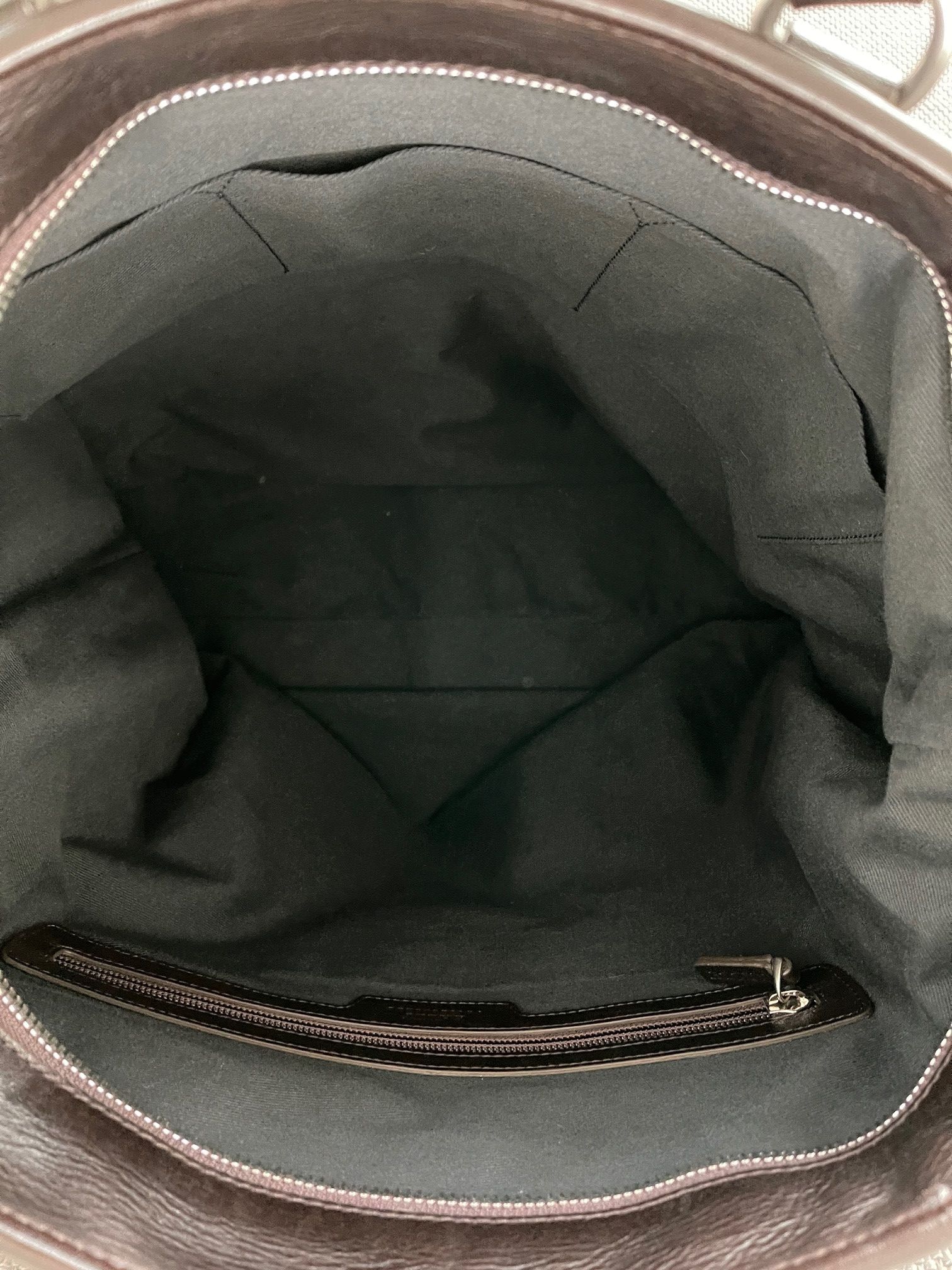 Bally Perforated Leather Large Tote/Business/Carry-on/Shopper Size ONE SIZE - 5 Thumbnail
