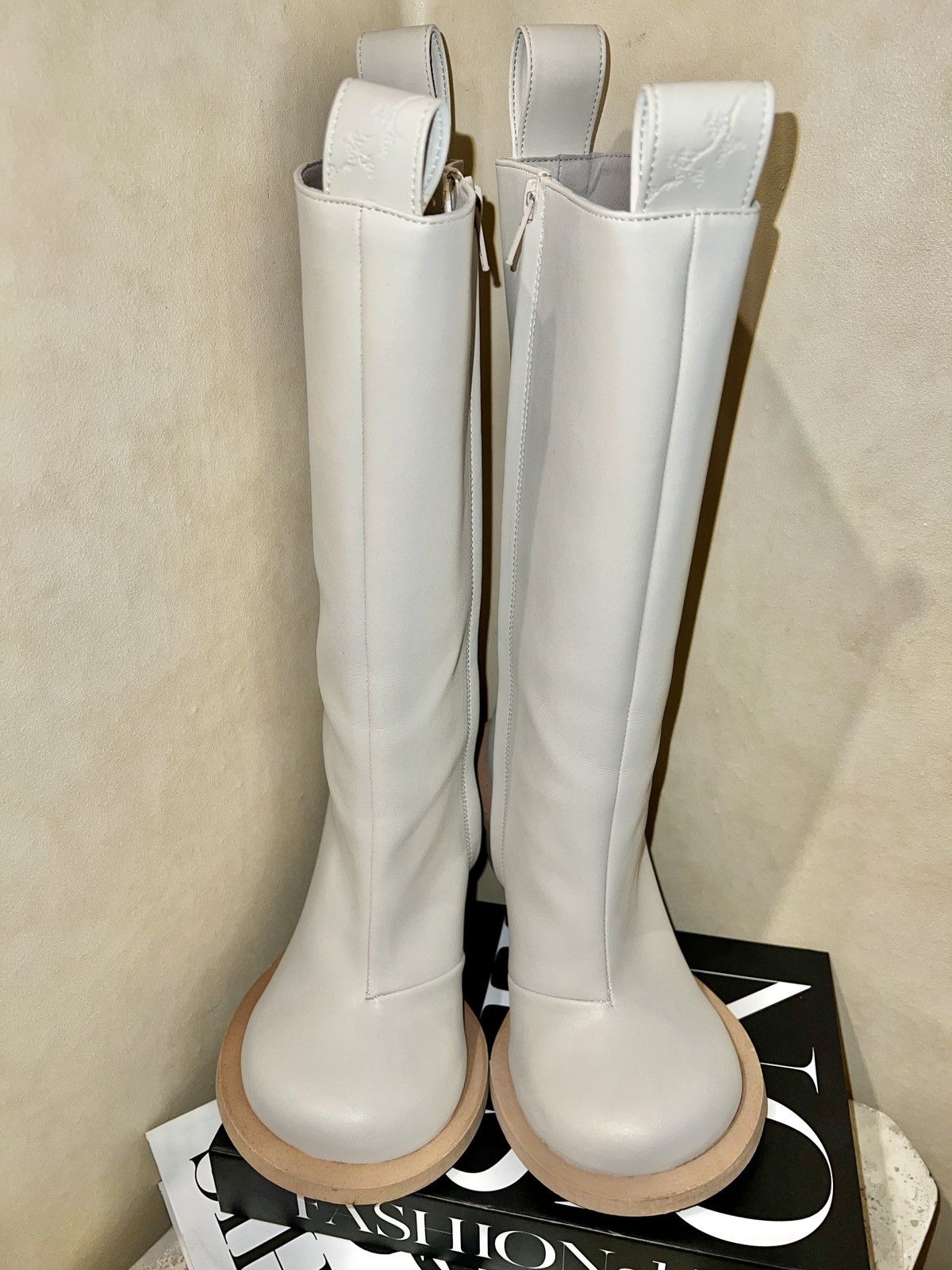 YUME YUME ARCHIVAL YUME YUME Love Heel Knee-High Boots - White Size US 6 / IT 36 - 8 Thumbnail