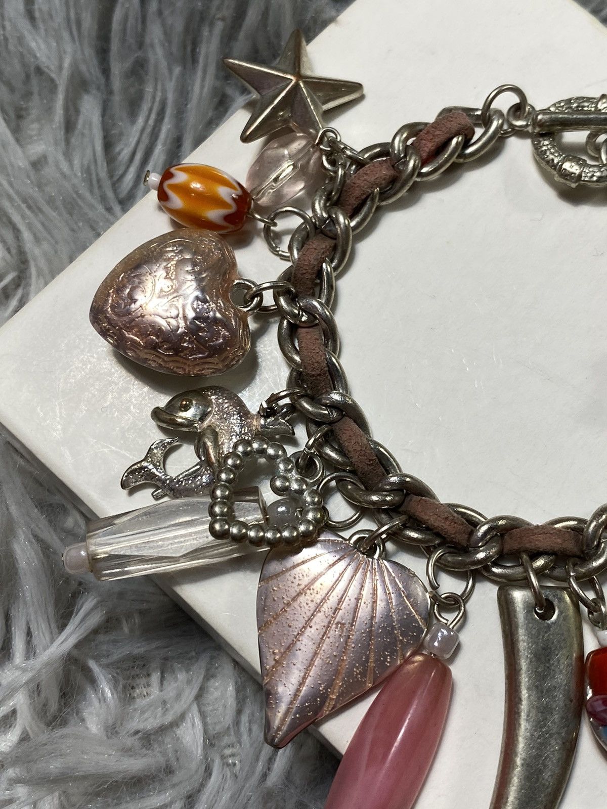 Jewelry Charming Vintage Bracelet - Unique Charms Size ONE SIZE - 3 Thumbnail