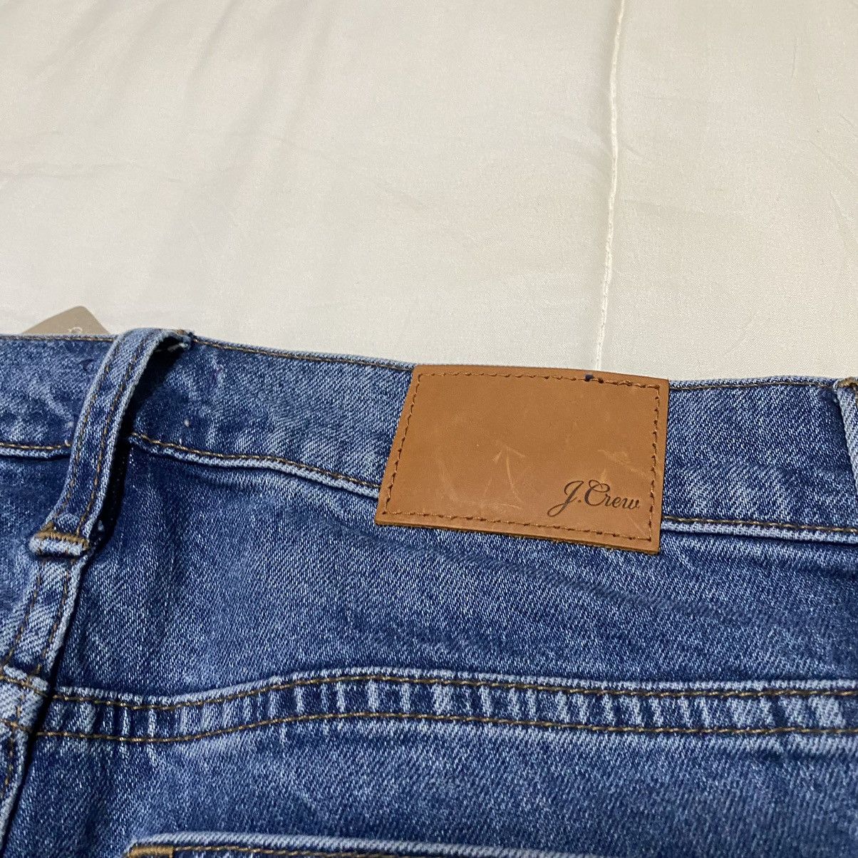 J.Crew J. Crew Vintage Wash Distressed Denim Jeans Size US 27 - 8 Thumbnail