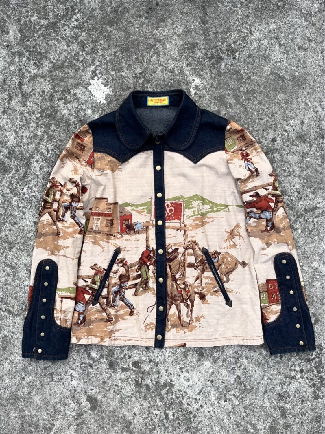 BETTYS BLUE スカジャン BETTYS BLUE スカジャン Betty's Blue by Shinji Abe All Over Print