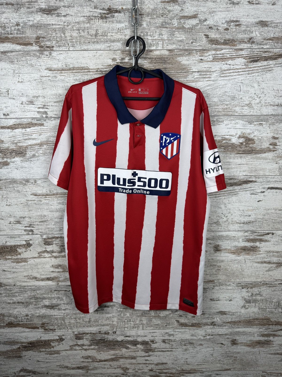 Nike × Vintage Mens Vintage Nike Atletico de Madrid FC T-shirt jersey tee Size US XL / EU 56 / 4 - 1 Thumbnail