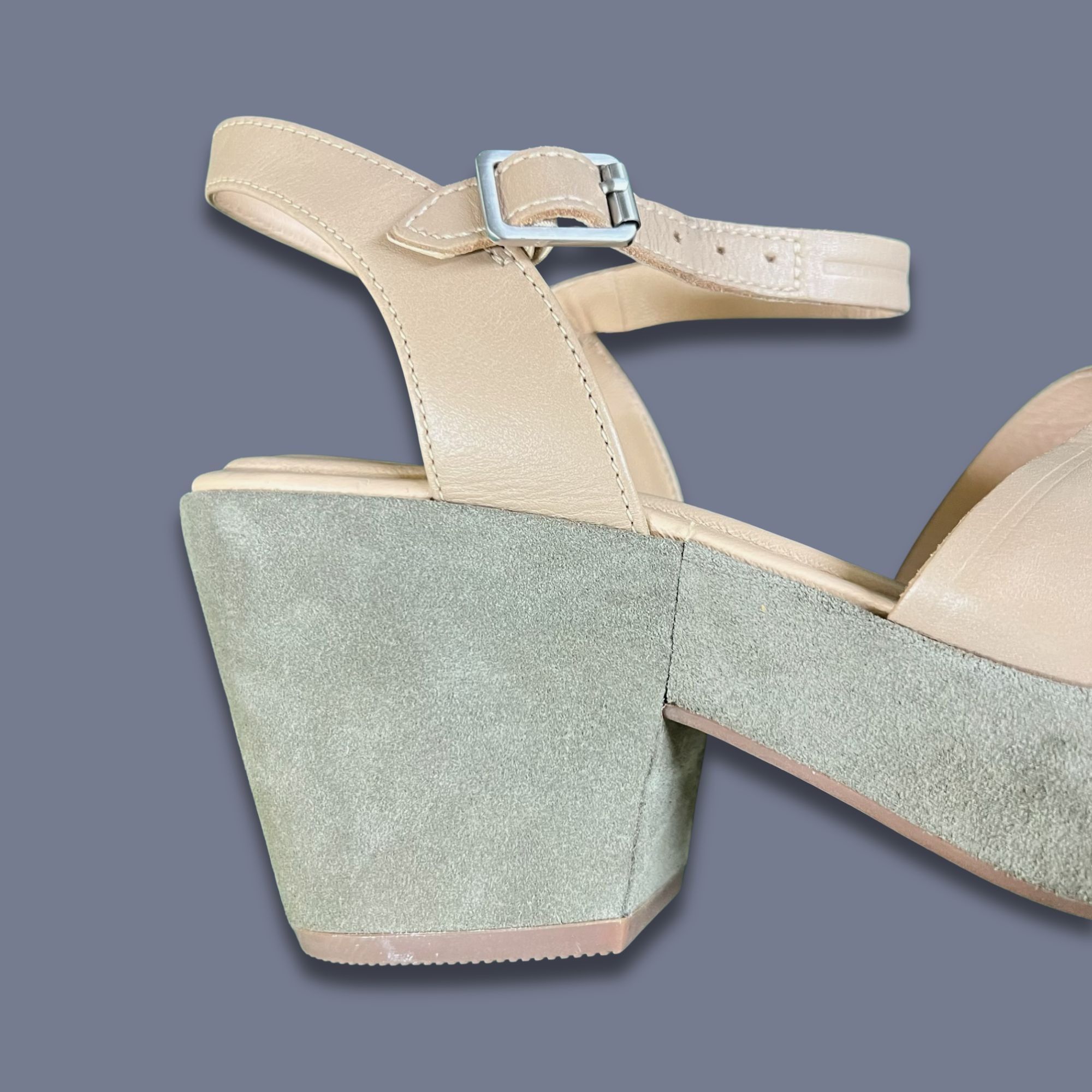 Clarks CLARKS Ritzy75 Rae Soft Metallic Leather Platform Wedge Sand Size US 10 / IT 40 - 6 Thumbnail