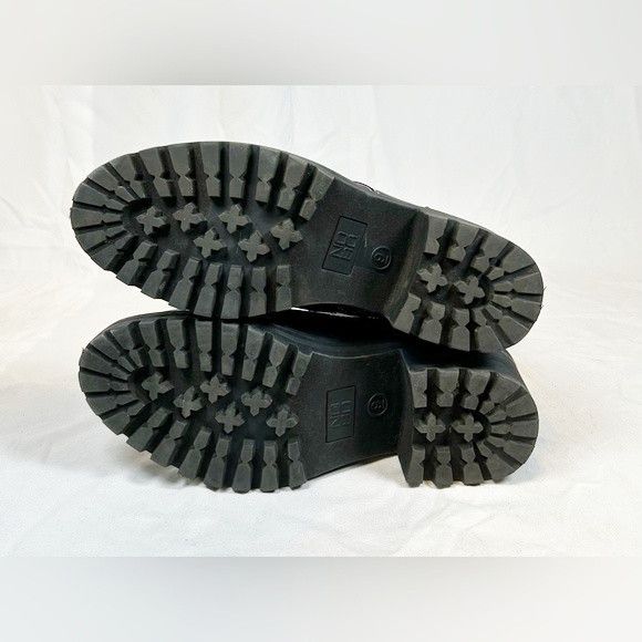 Other Vintage No Boundaries Chunky Black Fur Lace Zip Ankle Boots Size US 9 / IT 39 - 6 Thumbnail
