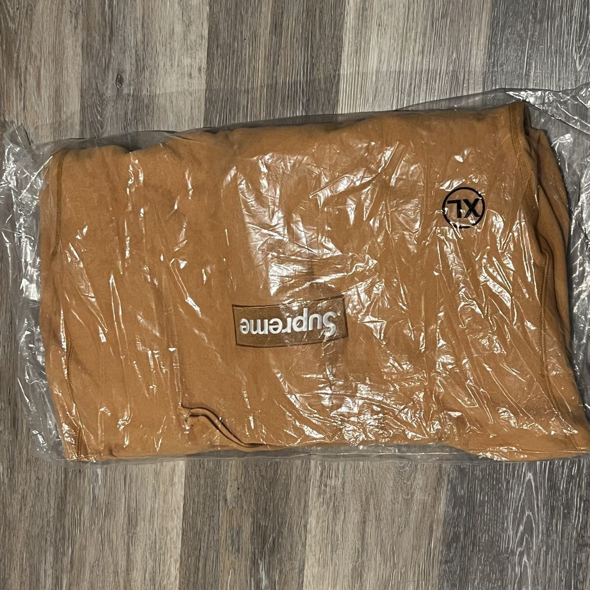 Supreme Supreme Mustard Box logo hoodie xl 2021 Size US XL / EU 56 / 4 - 6 Thumbnail