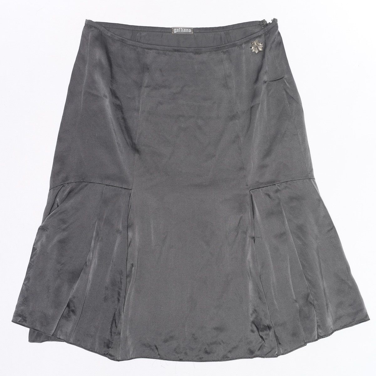 John Galliano Galliano Silk Mid Skirt Washed Grey with Brooch Size 27" / US 4 / IT 40 - 4 Thumbnail