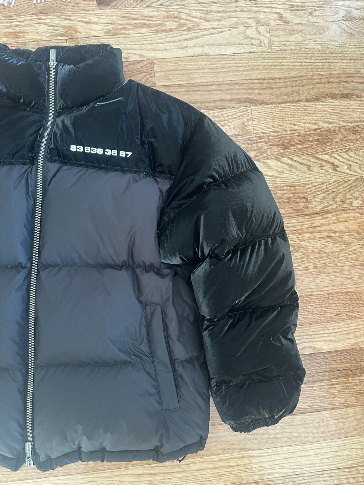 Vetements VTMNTS Black Color Block Down Jacket Size US S / EU 44-46 / 1 - 7 Thumbnail