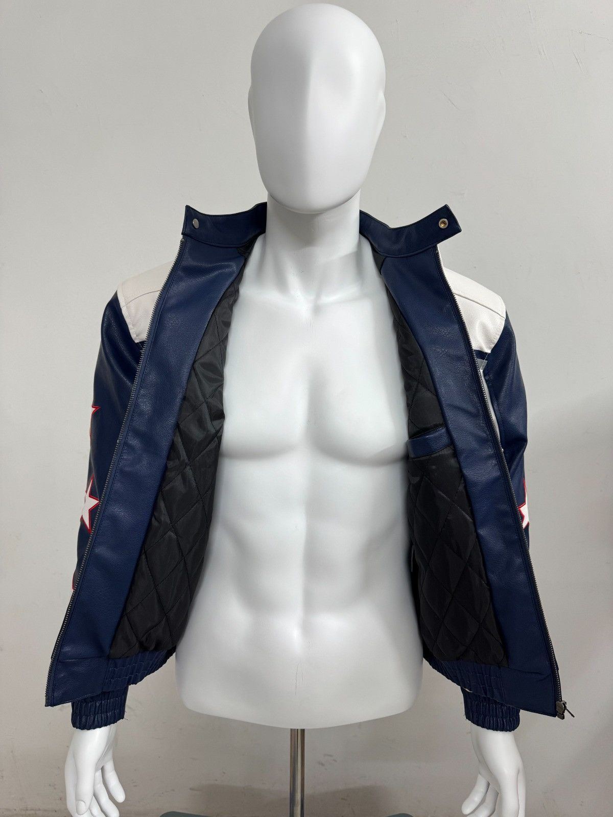 Red Bull Red Bull Racing Jacket Size US L / EU 52-54 / 3 - 4 Thumbnail