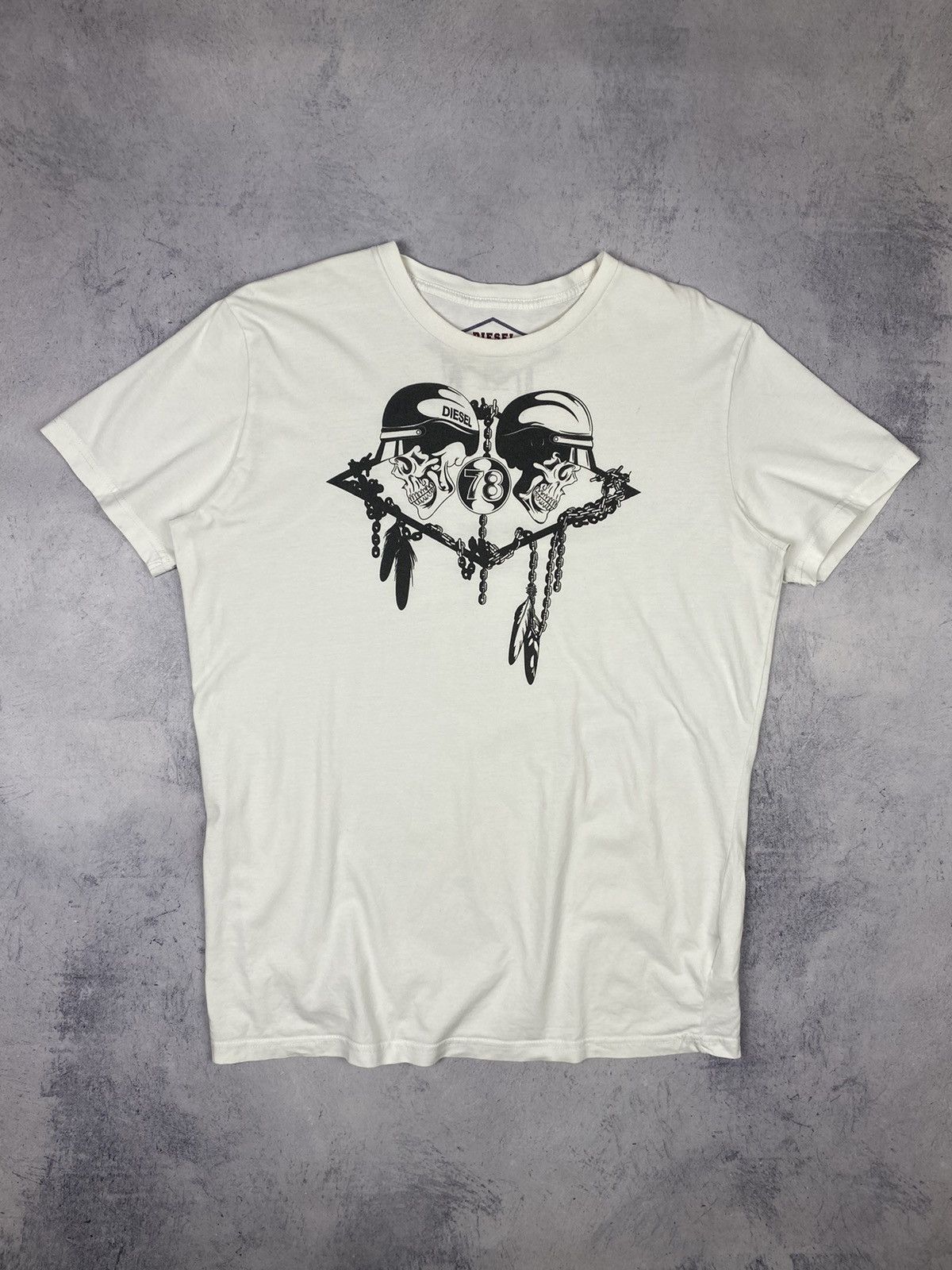 Diesel Vintage 00s Diesel Skulls Biker Motorcycle Y2K Tee Size US L / EU 52-54 / 3 - 2 Thumbnail