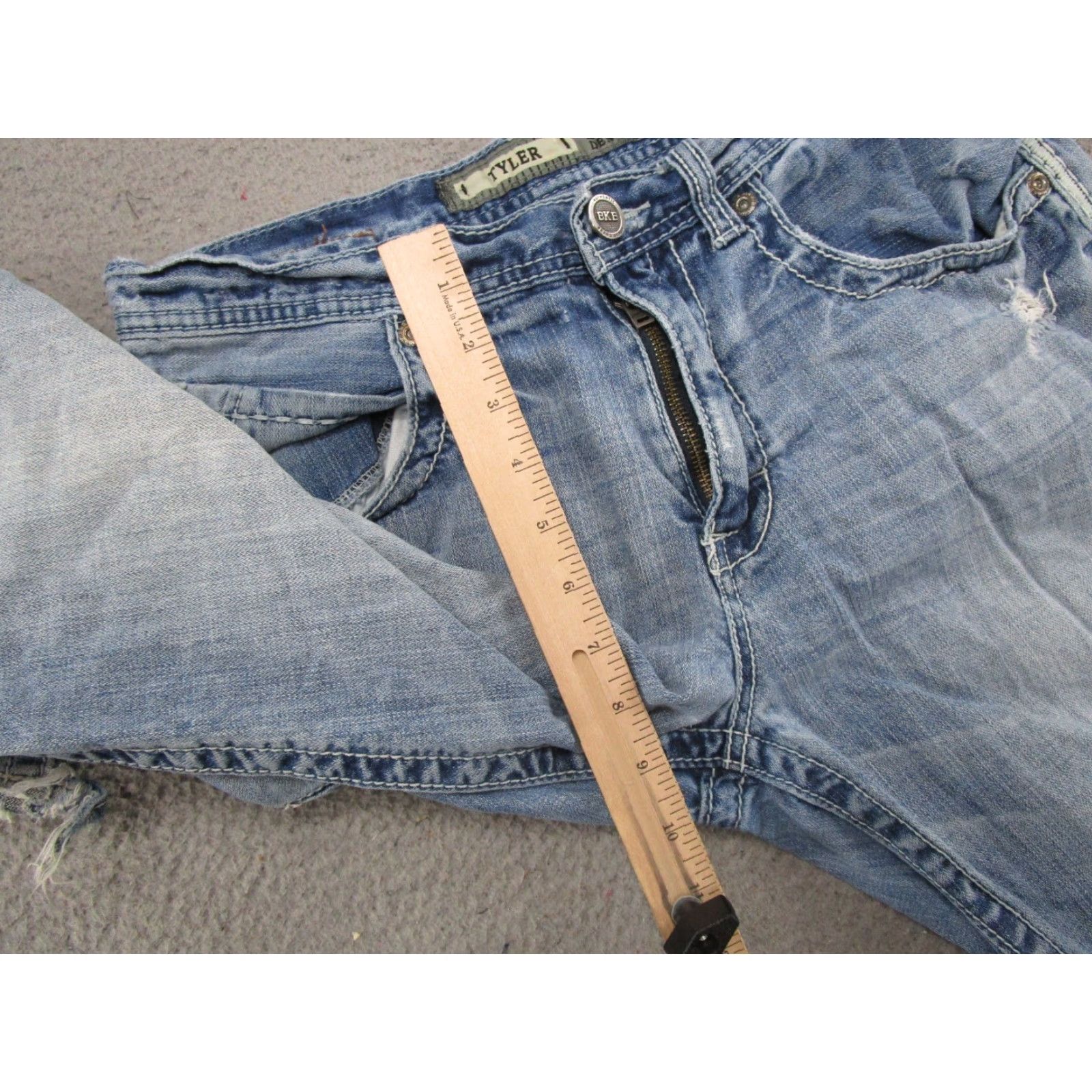 Vintage BKE Buckle Tyler Bootcut Blue Distressed Denim Jeans Mens Size 32S Size US 32 / EU 48 - 7 Thumbnail