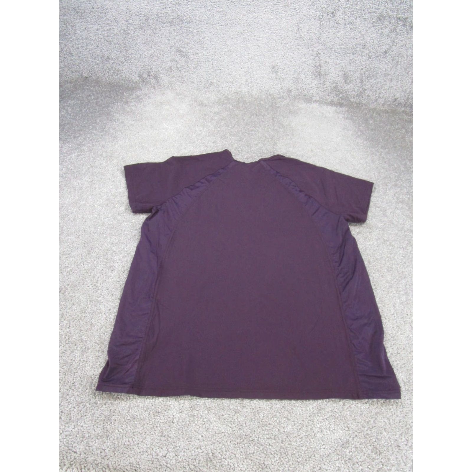 Athleta VINTAGE Athleta Shirt Womens XS Ultimate Hybrid Tee Purple Short Sleeve Size XS / US 0-2 / IT 36-38 - 3 Thumbnail