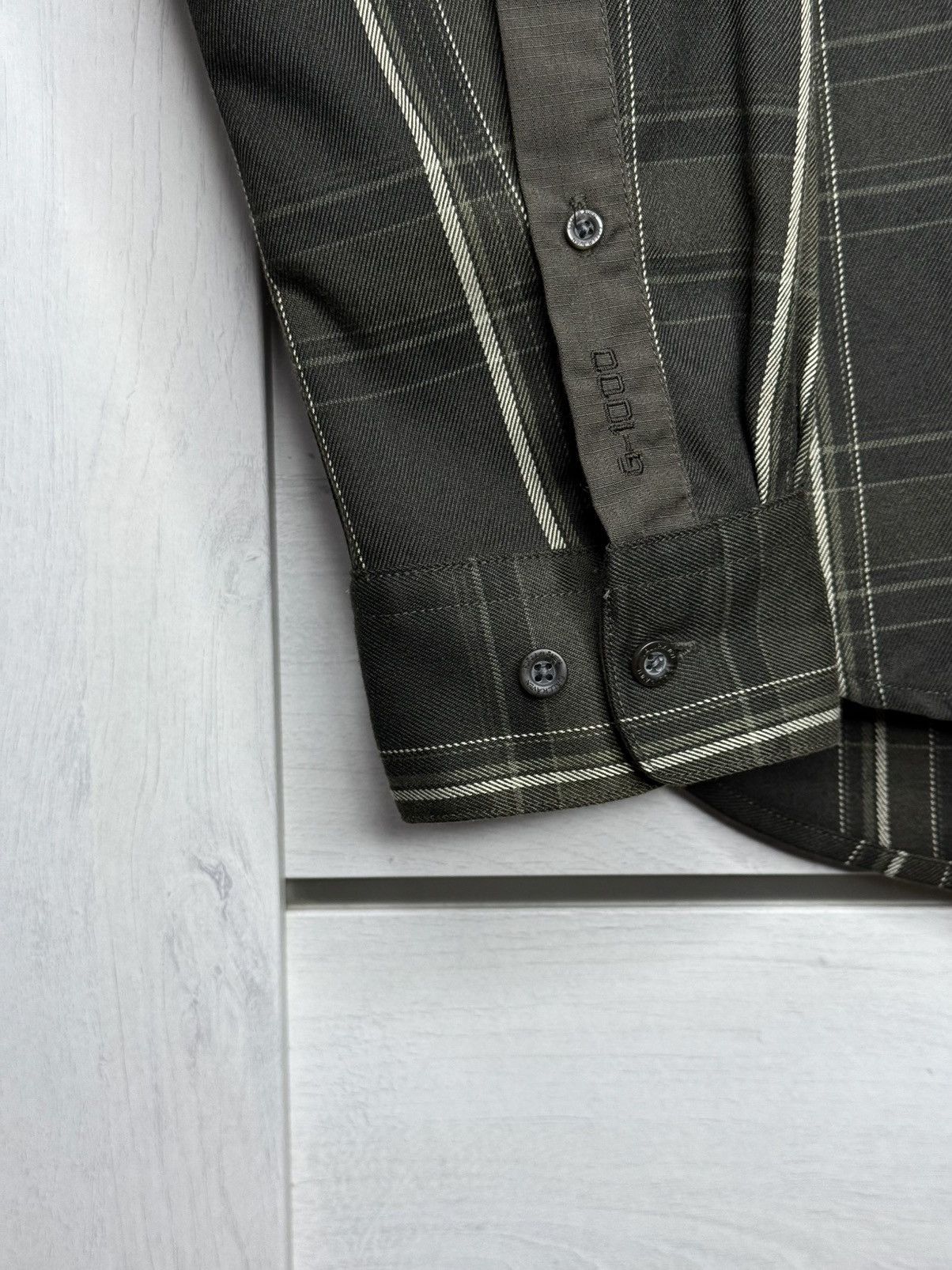 Fjallraven FjallRaven Singi Pro LS Shirt Olive Plaid G-1000 Gorpcore Size US S / EU 44-46 / 1 - 3 Thumbnail