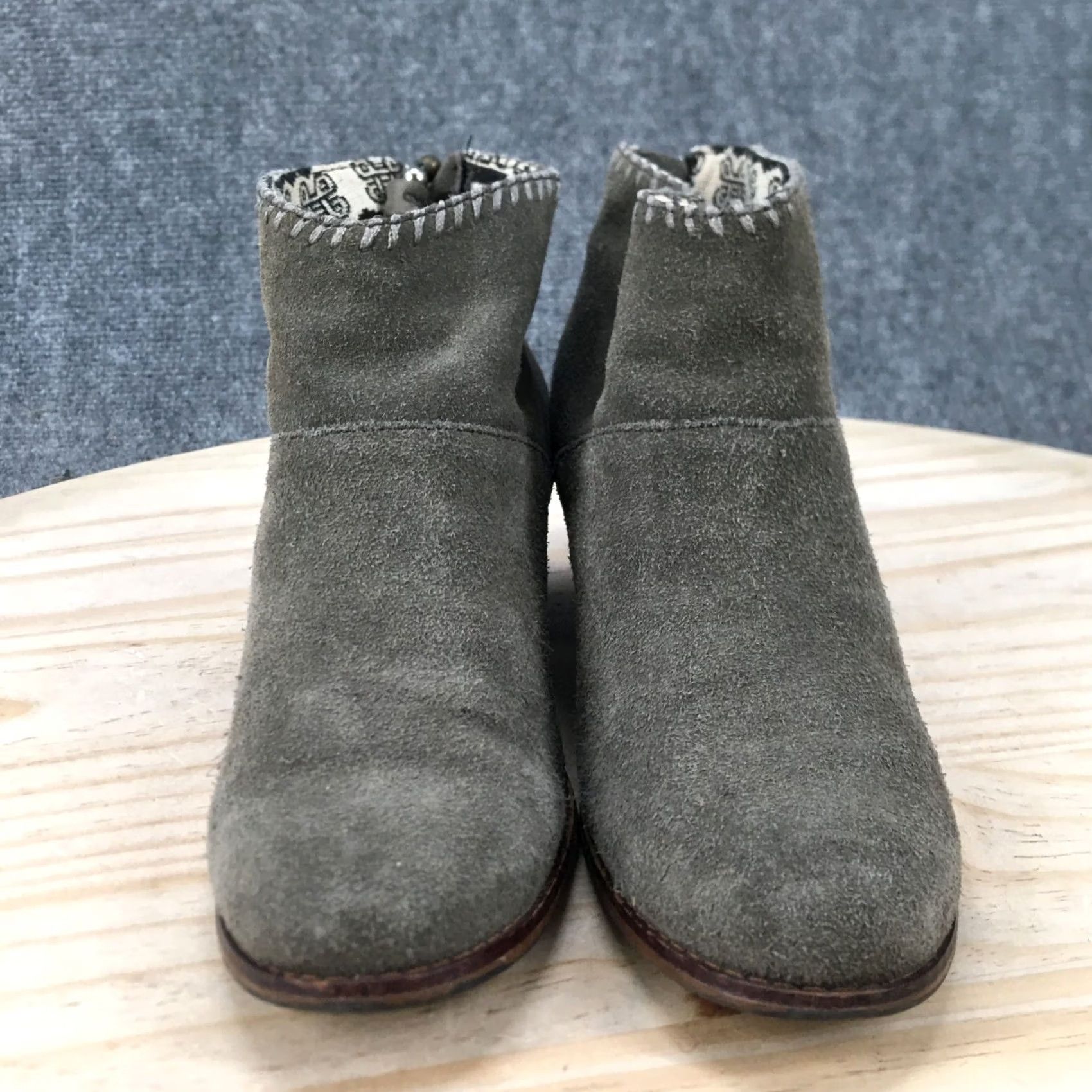 Toms Toms Boots Womens 6 Leila Ankle Booties Gray Suede Heels Zip Tasseled 10007309 Size US 6 / IT 36 - 4 Thumbnail