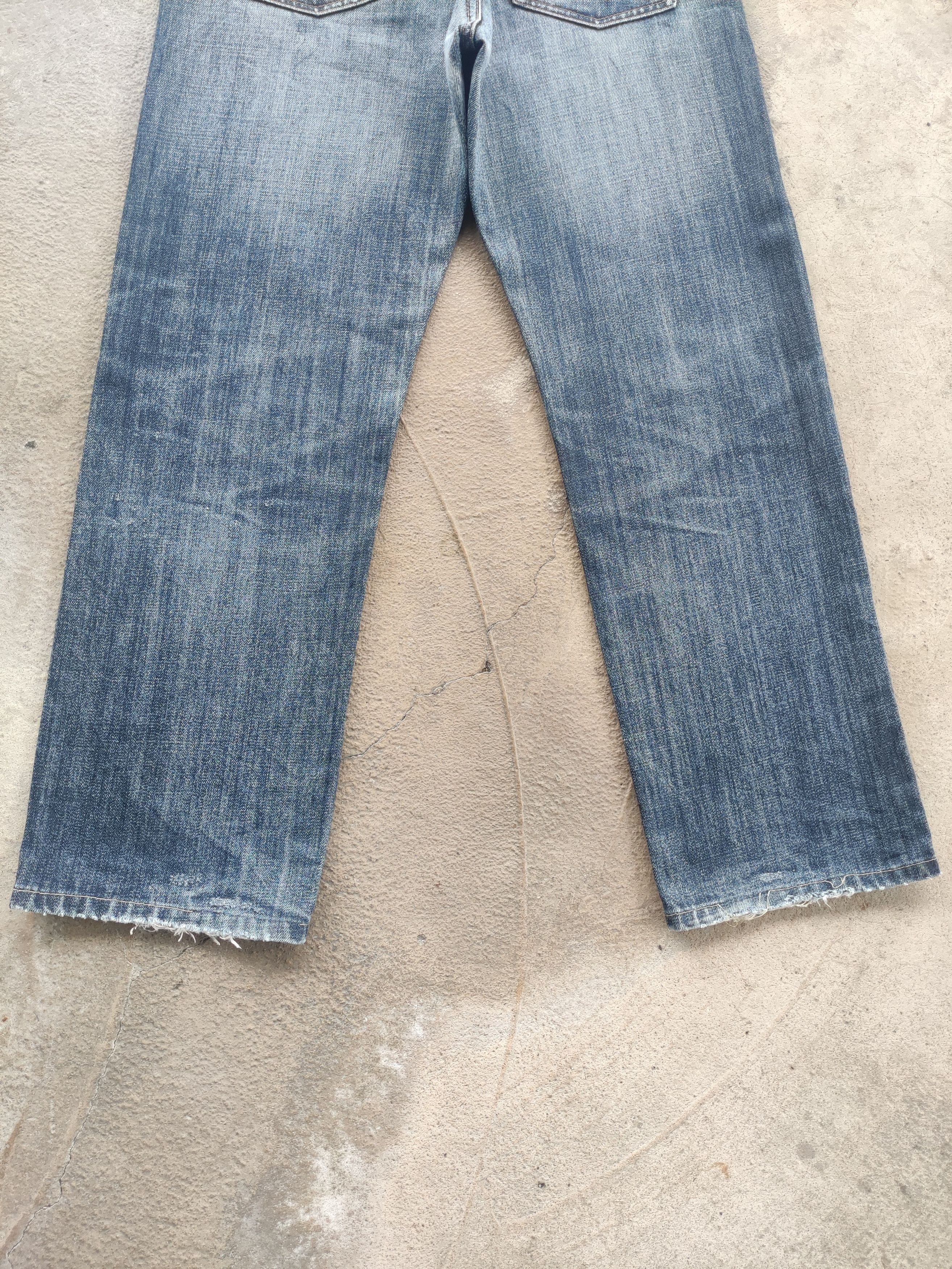 Japanese Brand Vintage Japanese Jean Distressed Faded Denim Size US 32 / EU 48 - 10 Thumbnail