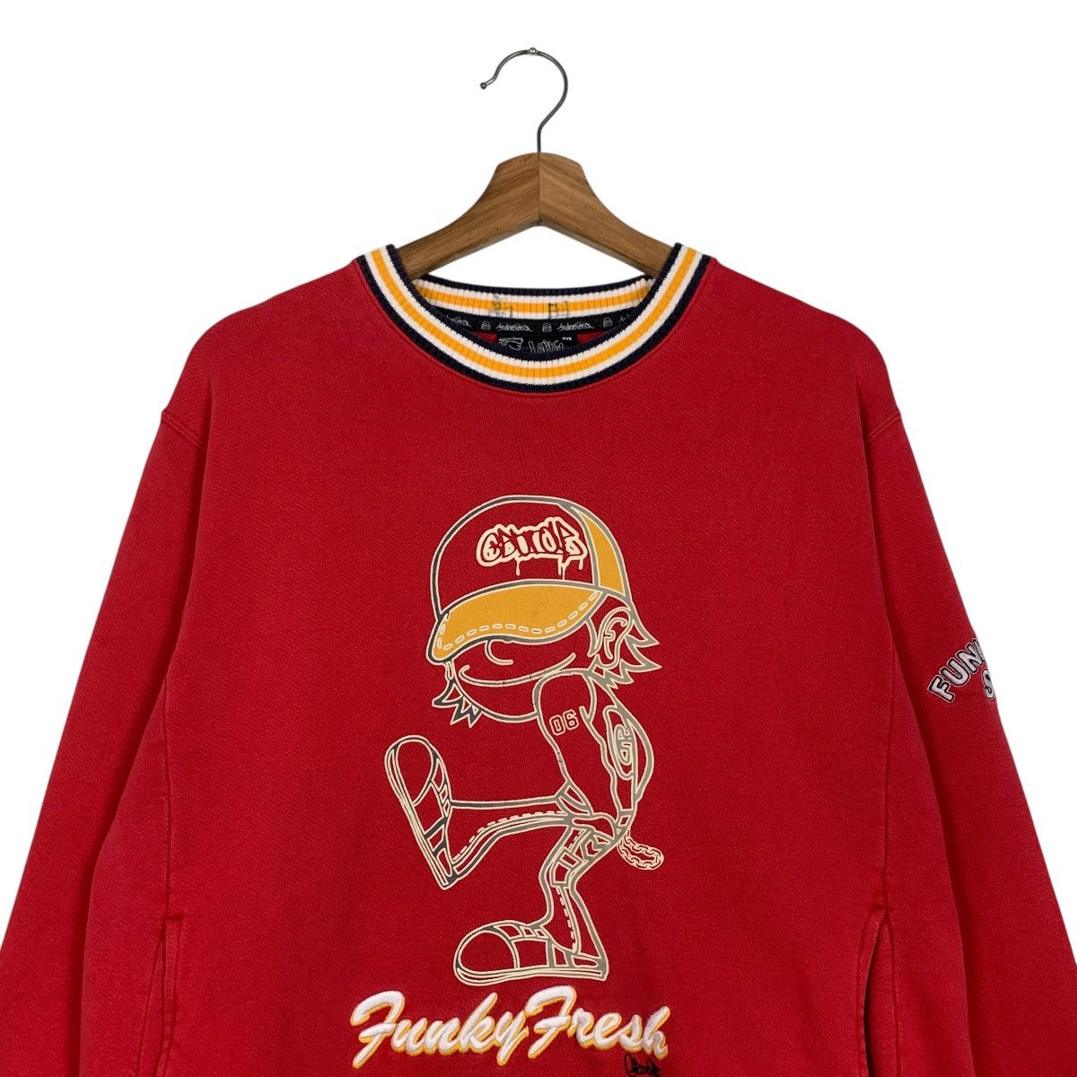 Japanese Brand FUNKY FRESH Style Embroidered Crewneck Sweatshirt #3628-C166 Size US M / EU 48-50 / 2 - 2 Thumbnail