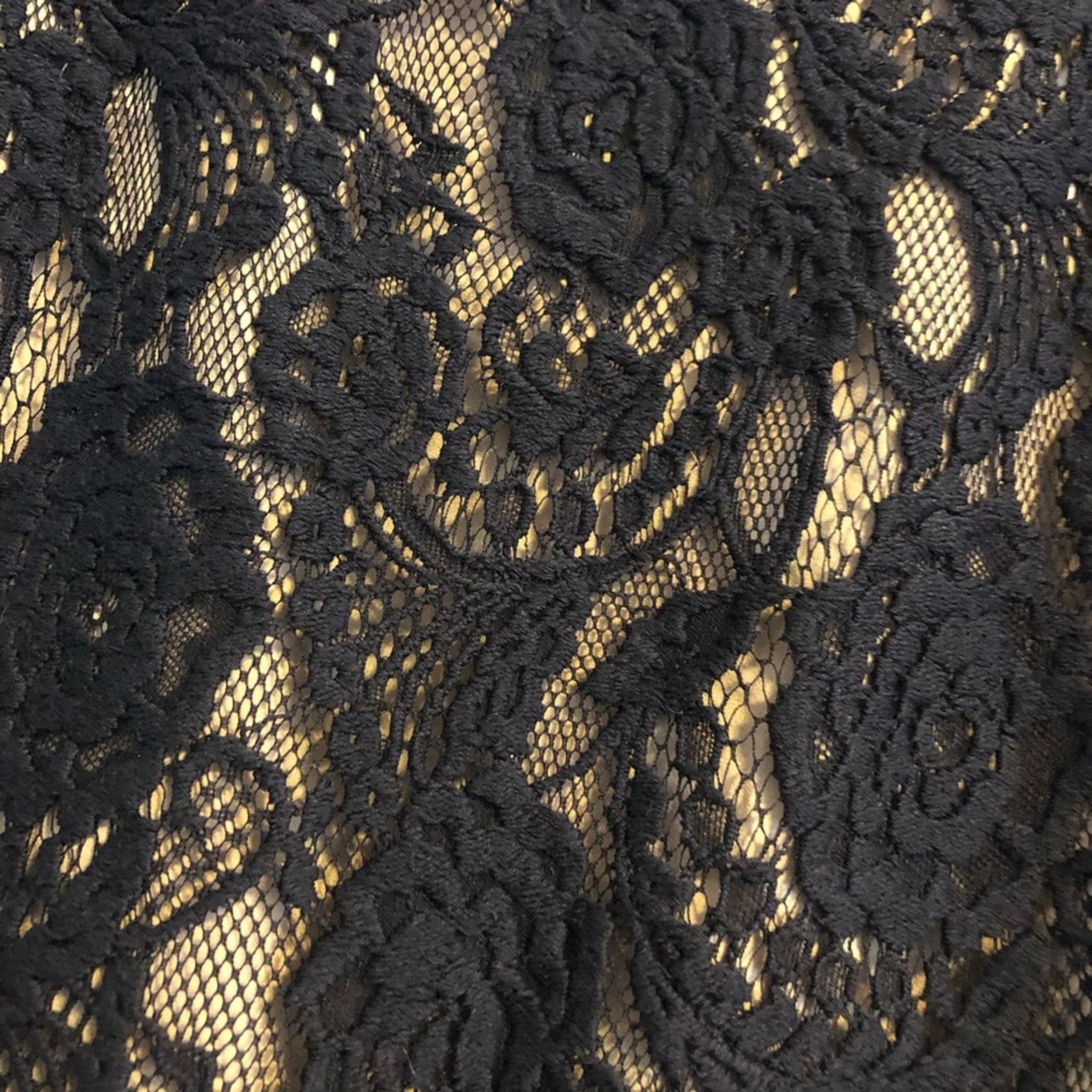 Club Monaco Club Monaco black lace lined skirt NWOT 2 Size 26" / US 2 / IT 38 - 2 Thumbnail