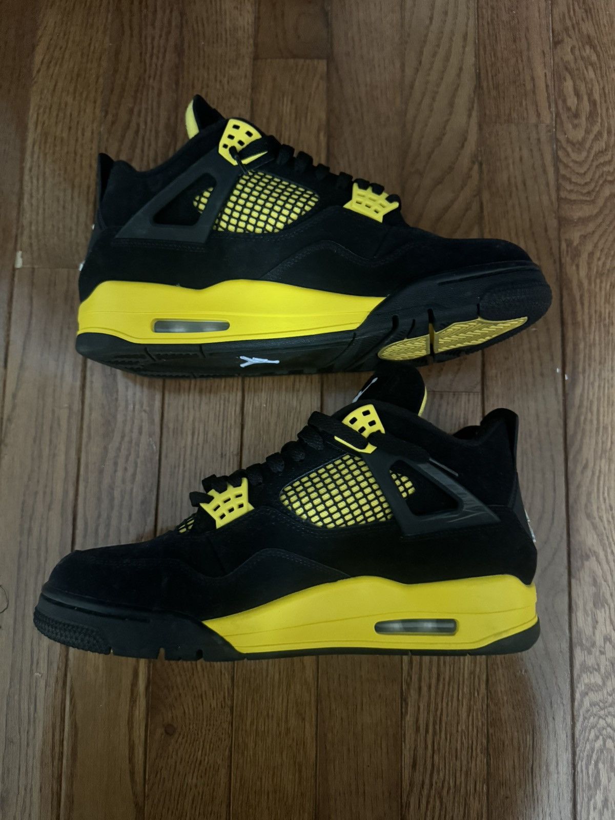 Jordan Brand Air Jordan 4 Retro ‘Thunder’ Size US 9 / EU 42 - 1 Thumbnail