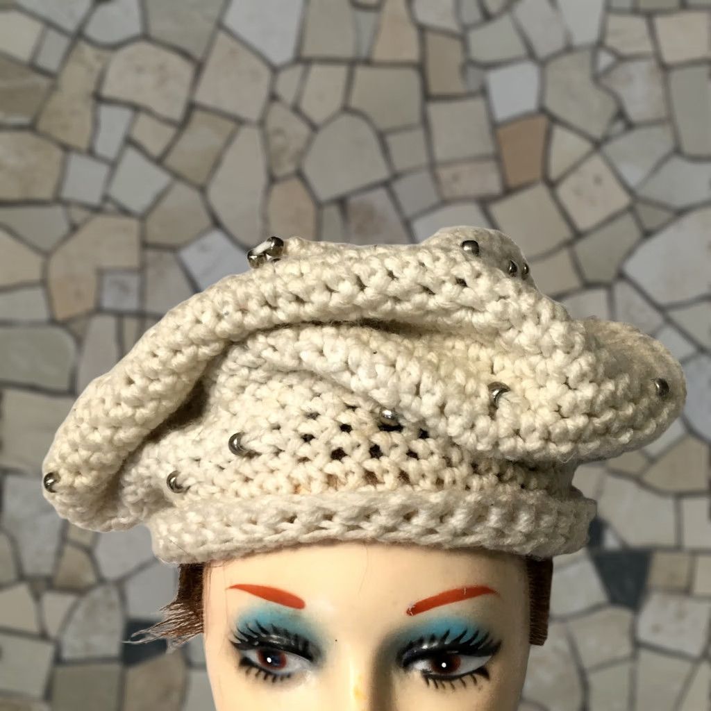 Vintage VINTAGE Women's Winter Fur Hat Beige Knit Handmade Fashion Size ONE SIZE - 1 Thumbnail