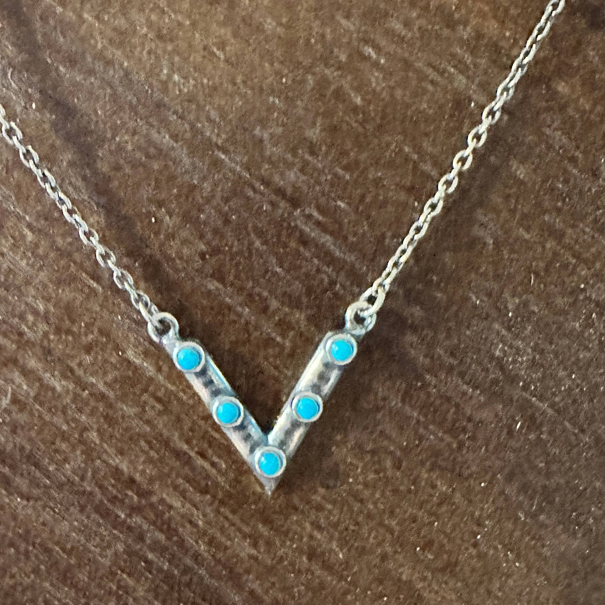 Other Native American Triangular Turquoise Pendant Necklace in Ste Size ONE SIZE - 1 Thumbnail