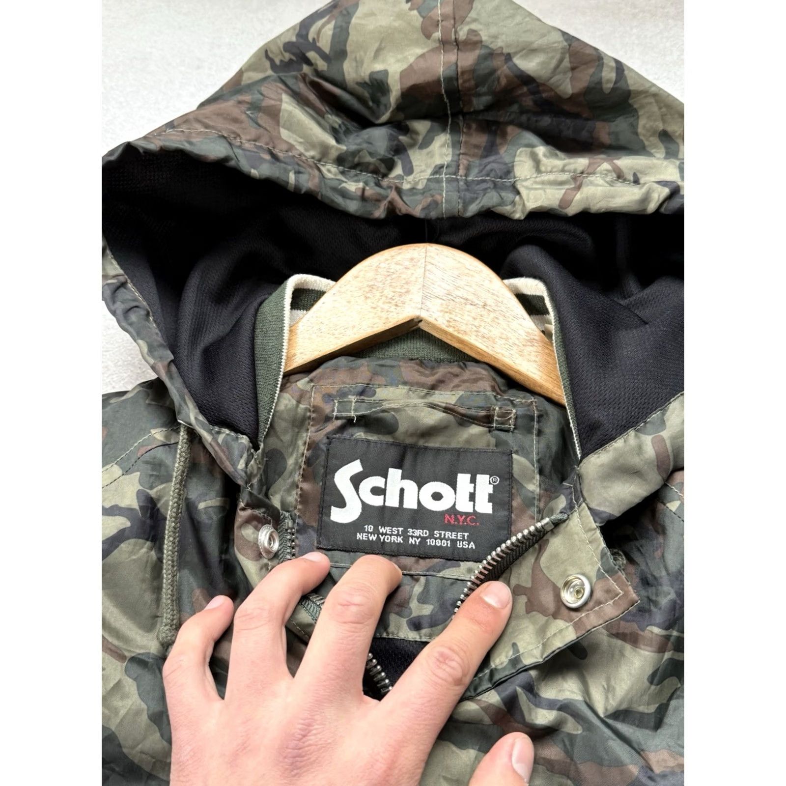Schott VINTAGE Schott NYC Camouflage Hooded Jacket Men’s S Lightweight Camo Zip Up Coat Size US S / EU 44-46 / 1 - 6 Thumbnail