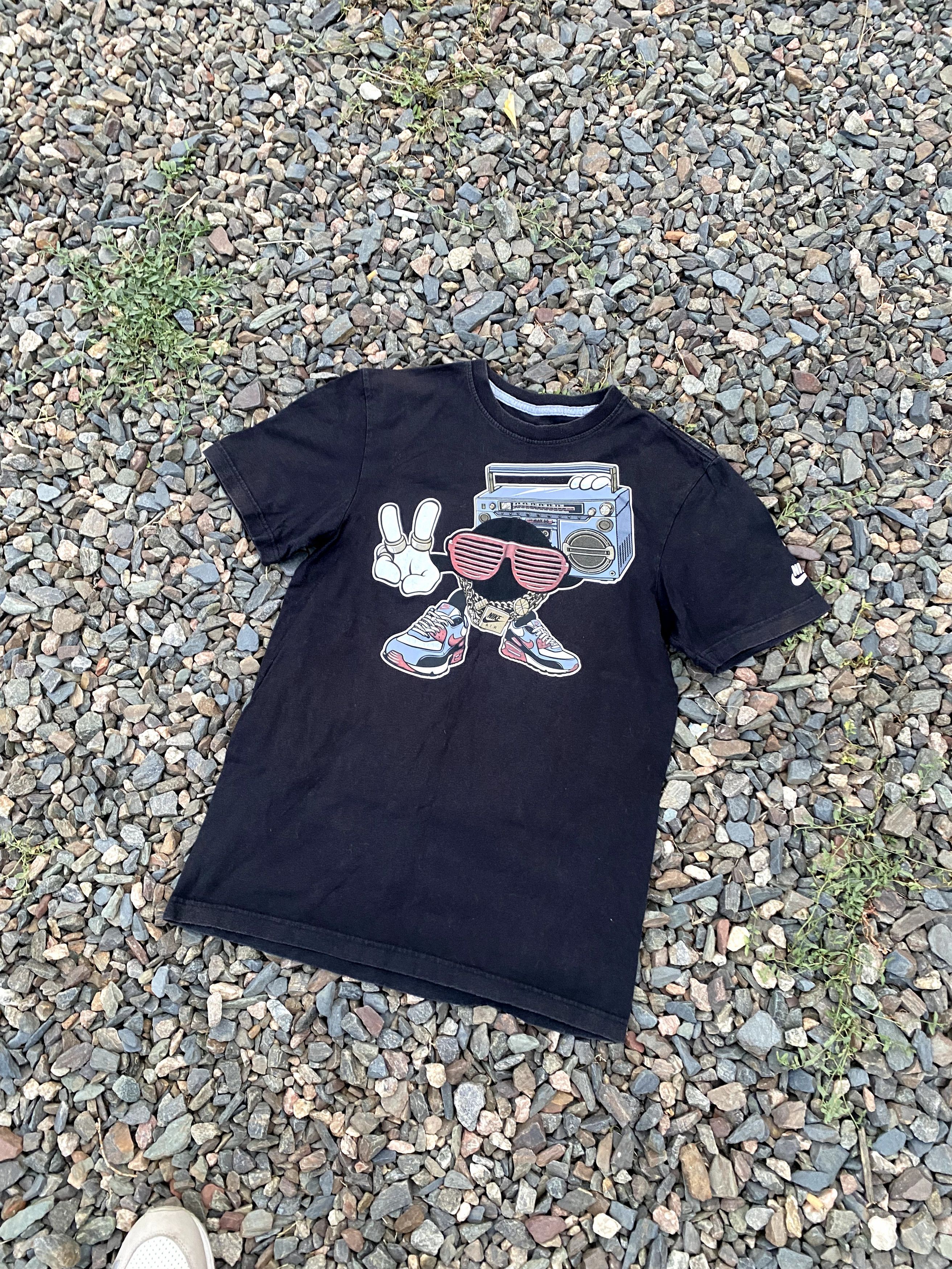 Nike × Nike ACG Vintae Nike Air Max Graphic Logo T-shirt Size Streetwear Size US S / EU 44-46 / 1 - 2 Thumbnail