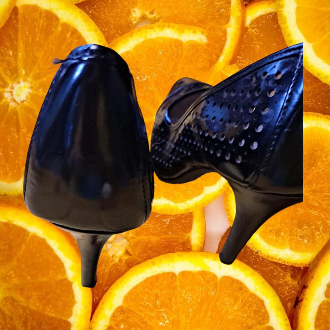 Other Christian Siriano Black heels with Decorative Holes Size 6W Size US 6 / IT 36 - 6 Thumbnail