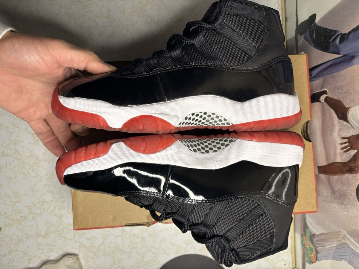 Jordan Brand Air Jordan 11 Bred 2019 Size US 9.5 / EU 42-43 - 3 Thumbnail