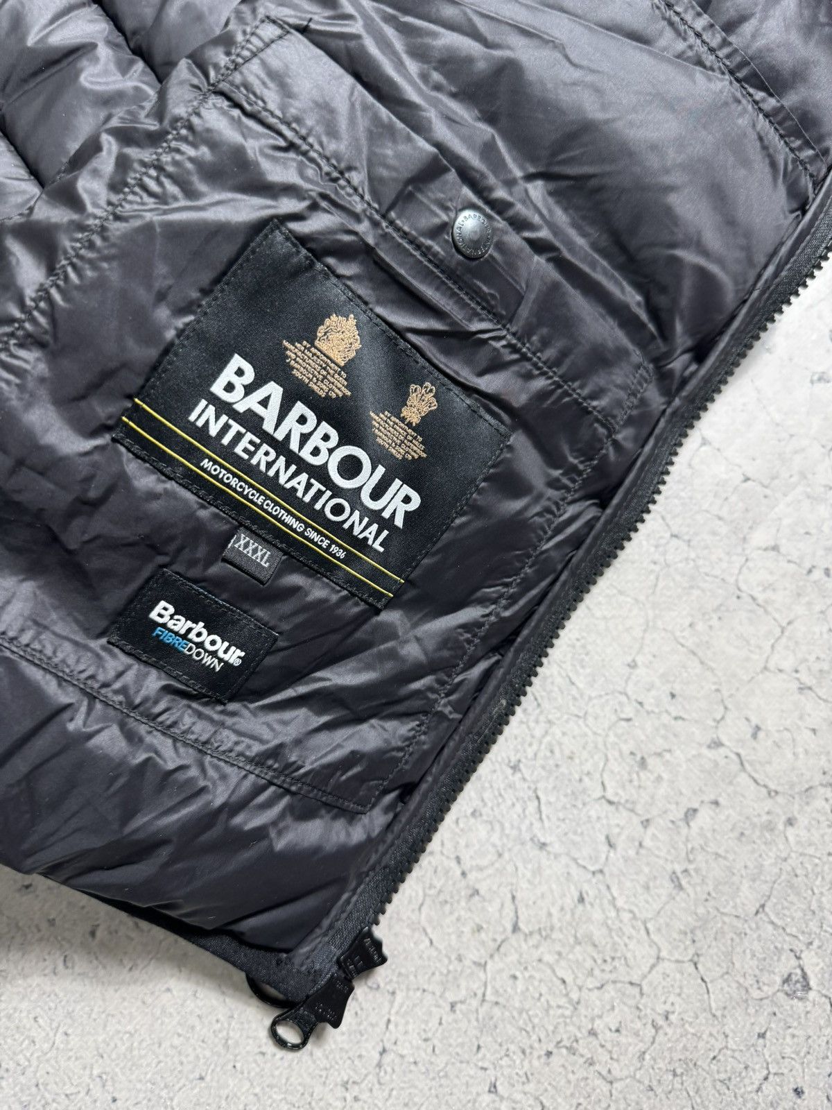 Barbour Barbour International Black Down Puffer Jacket Vest Size US XXL / EU 58 / 5 - 8 Thumbnail