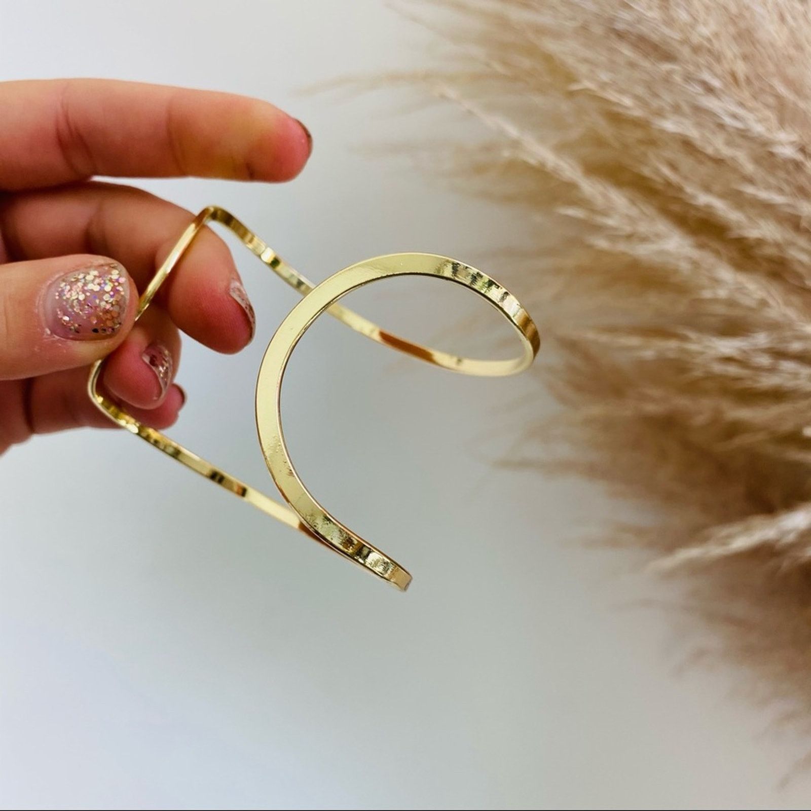 Nordstrom NEW NORDSTROM REVOLVE 14kt Gold Open Bangle Bracelet Cuff Size ONE SIZE - 3 Thumbnail