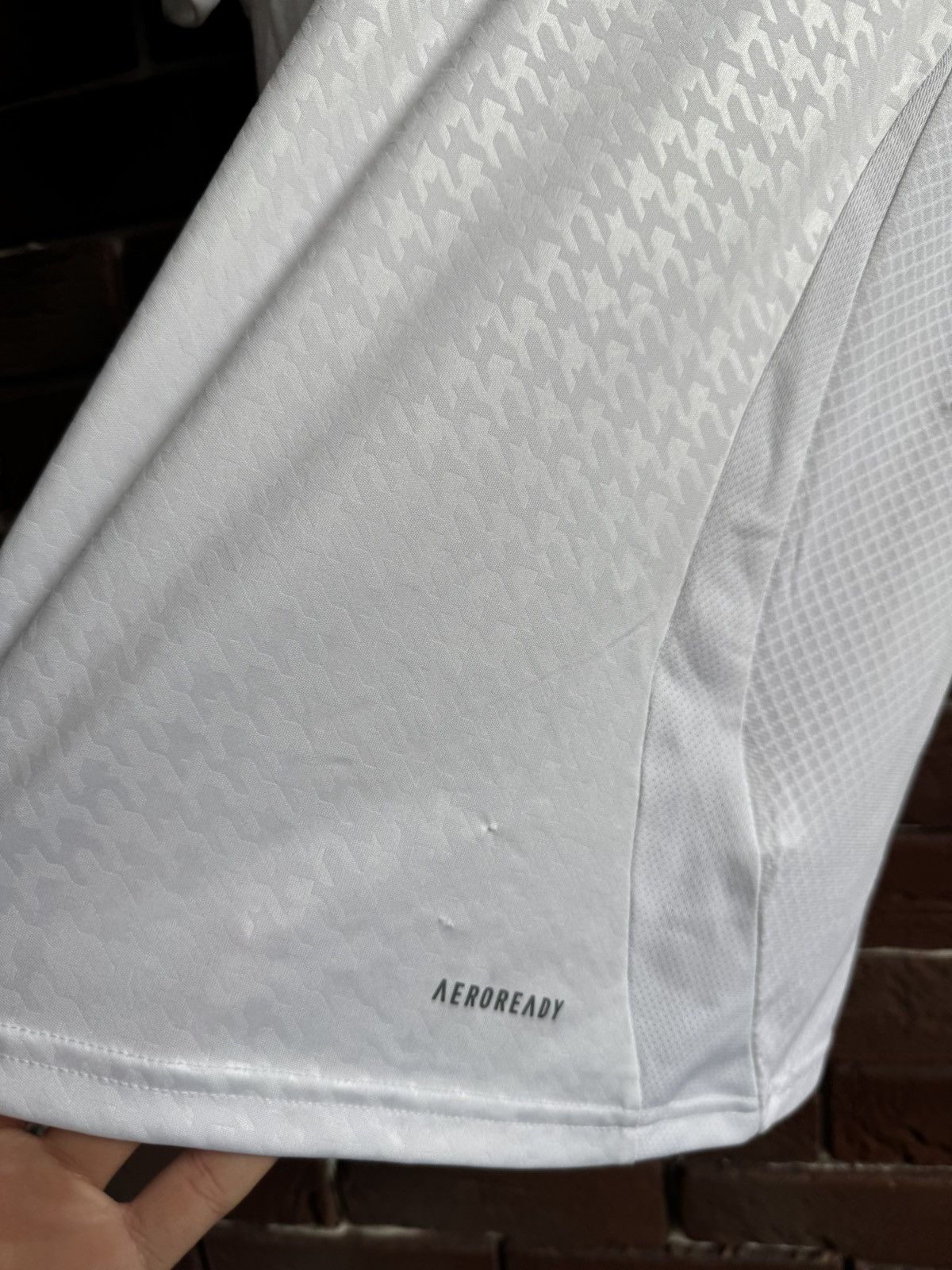 Other Adidas Real Madrid Football Jersey M Hype Soccer Grail Size US M / EU 48-50 / 2 - 5 Thumbnail