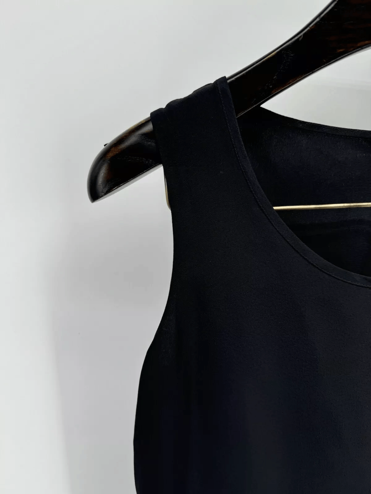 Chanel Chanel Vintage Top 1995 Size: S US4 FR36 Size S / US 4 / IT 40 - 4 Thumbnail