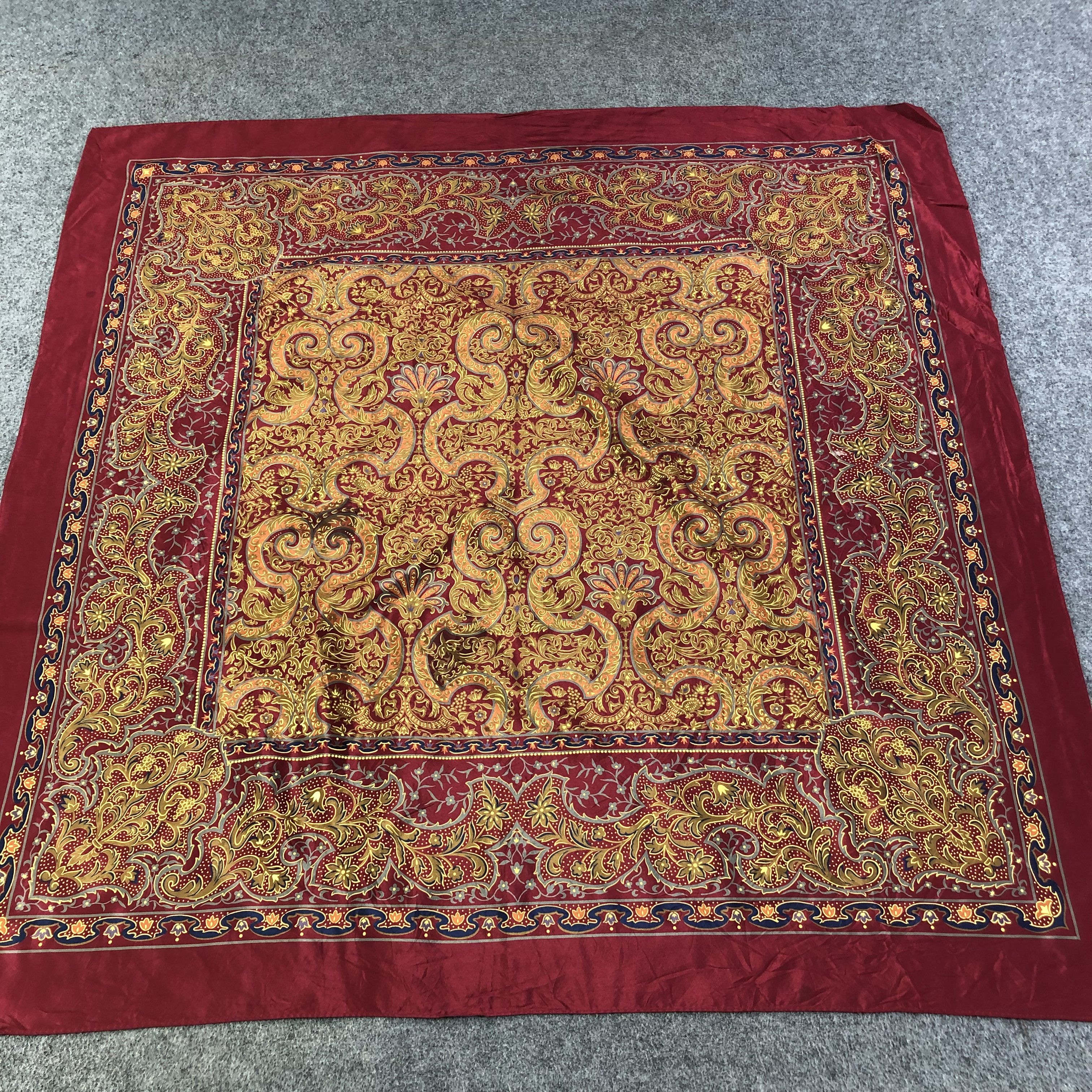Vintage Vintage Luxury Design Silk Scarf M622 Size ONE SIZE - 1 Thumbnail