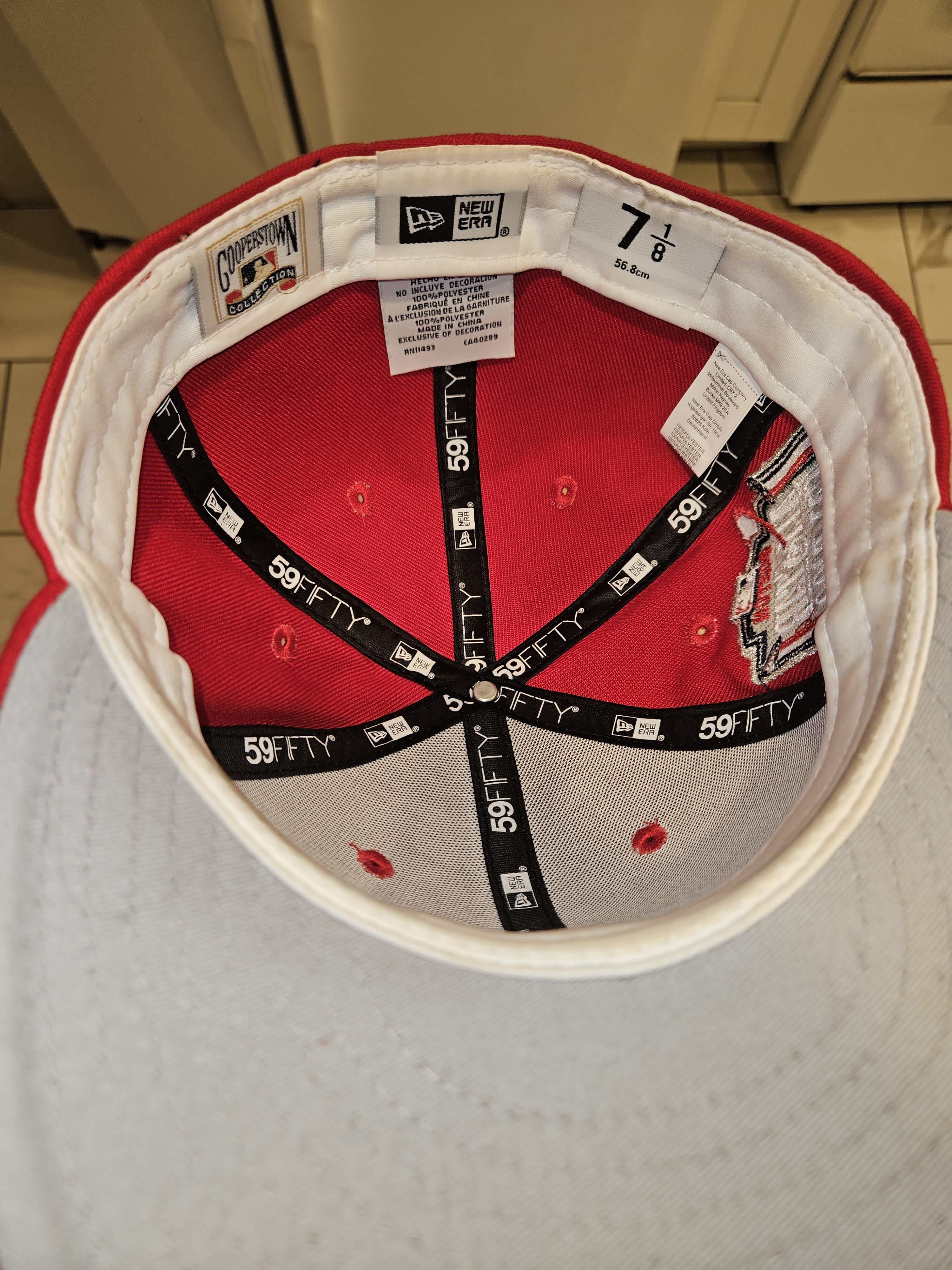 New Era Boston Red Sox Hat Size 32 - 5 Thumbnail