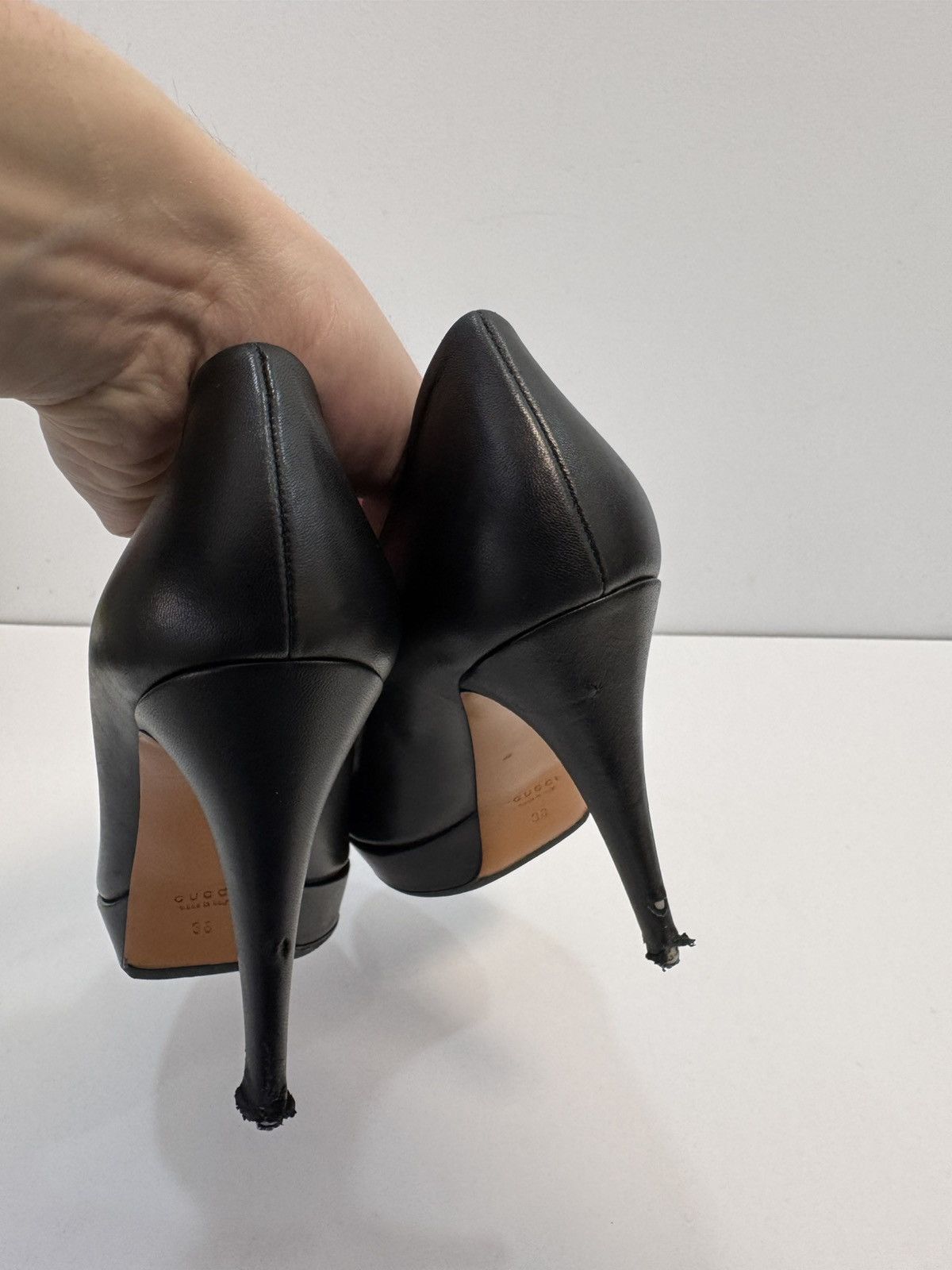 Gucci Gucci Black Leather Round Toe Platform Pumps Size US 8 / IT 38 - 20 Thumbnail